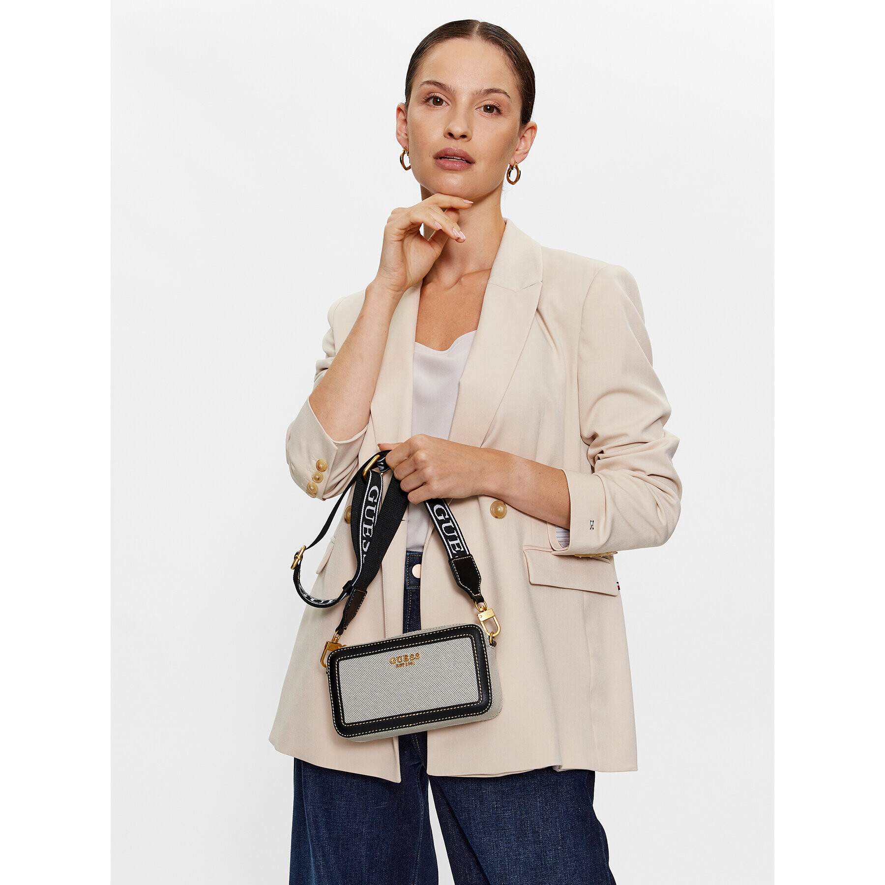 Guess Дамска чанта Jovie (AA) HWAA87 80740 Черен - Pepit.bg