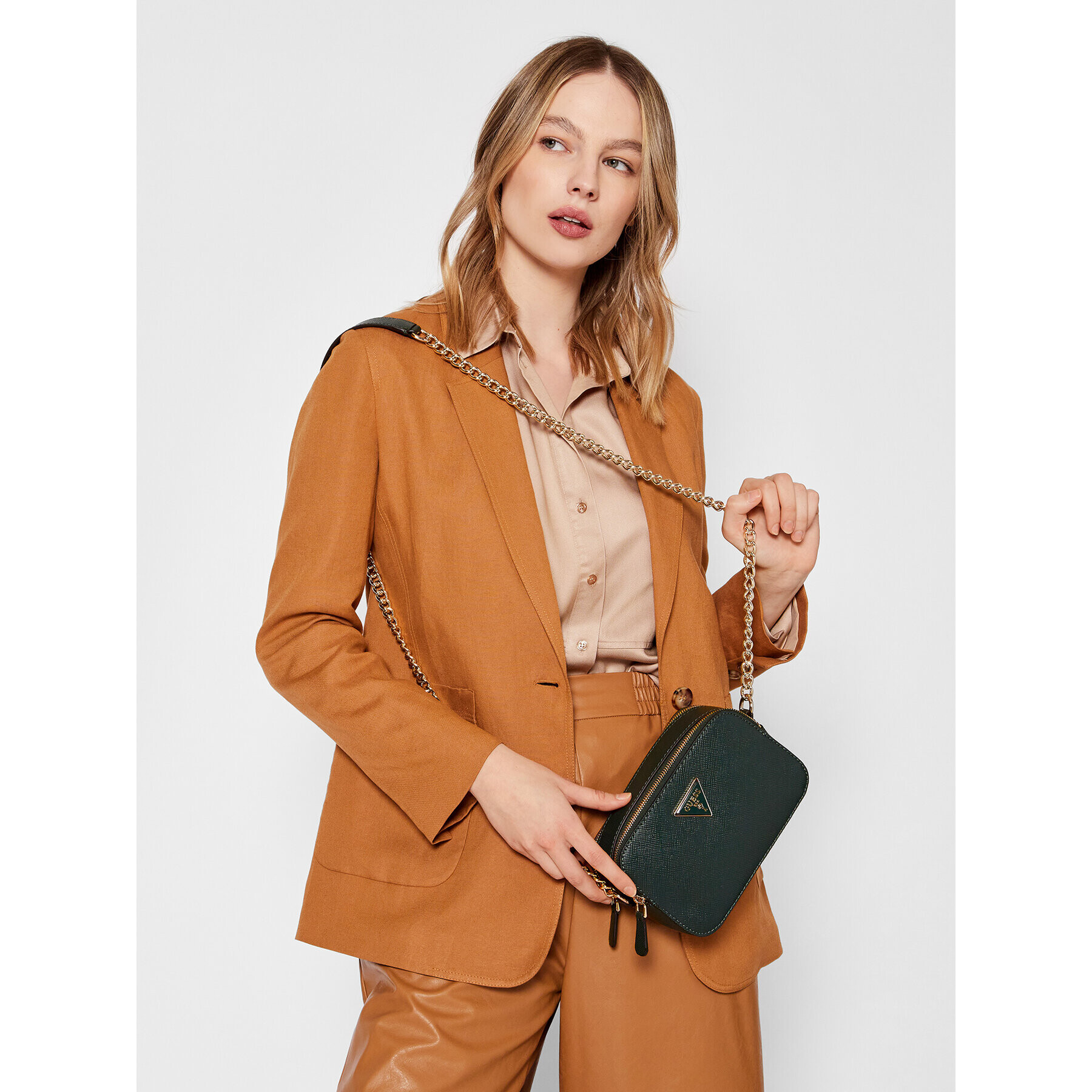 Guess Дамска чанта Noelle Crossbody Camera HWZG78 79140 Зелен - Pepit.bg