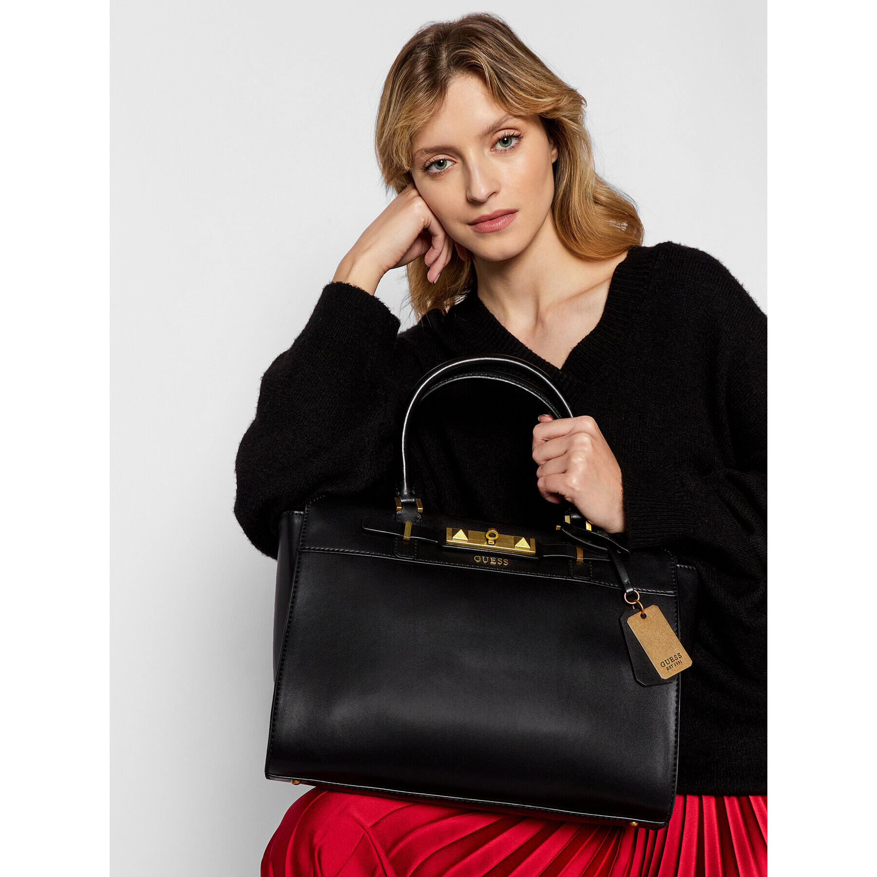 Guess Дамска чанта Raffie HWVB77 60230 Черен - Pepit.bg