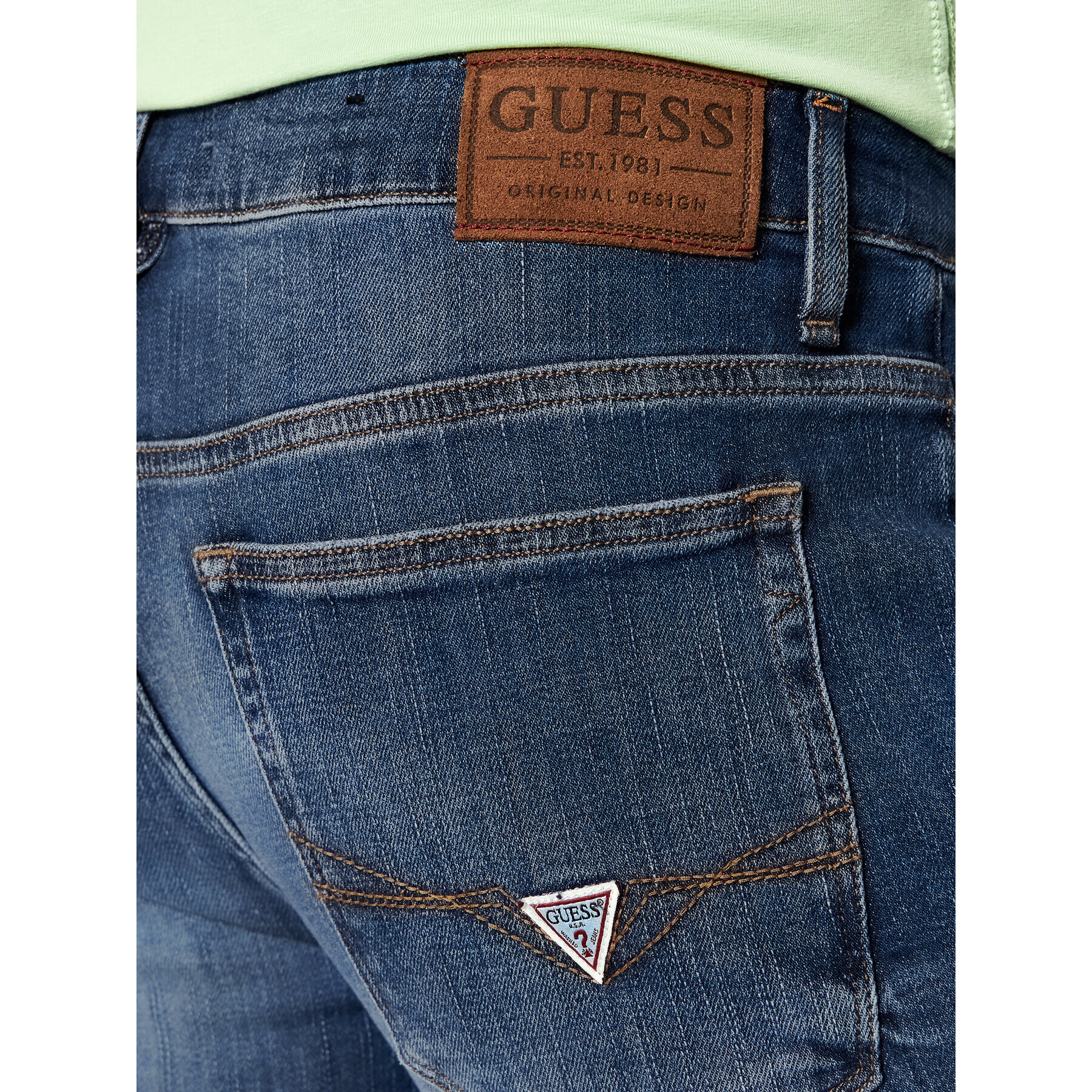 Guess Дънки Adam M2GA81 D4ME1 Тъмносин Skinny Fit - Pepit.bg