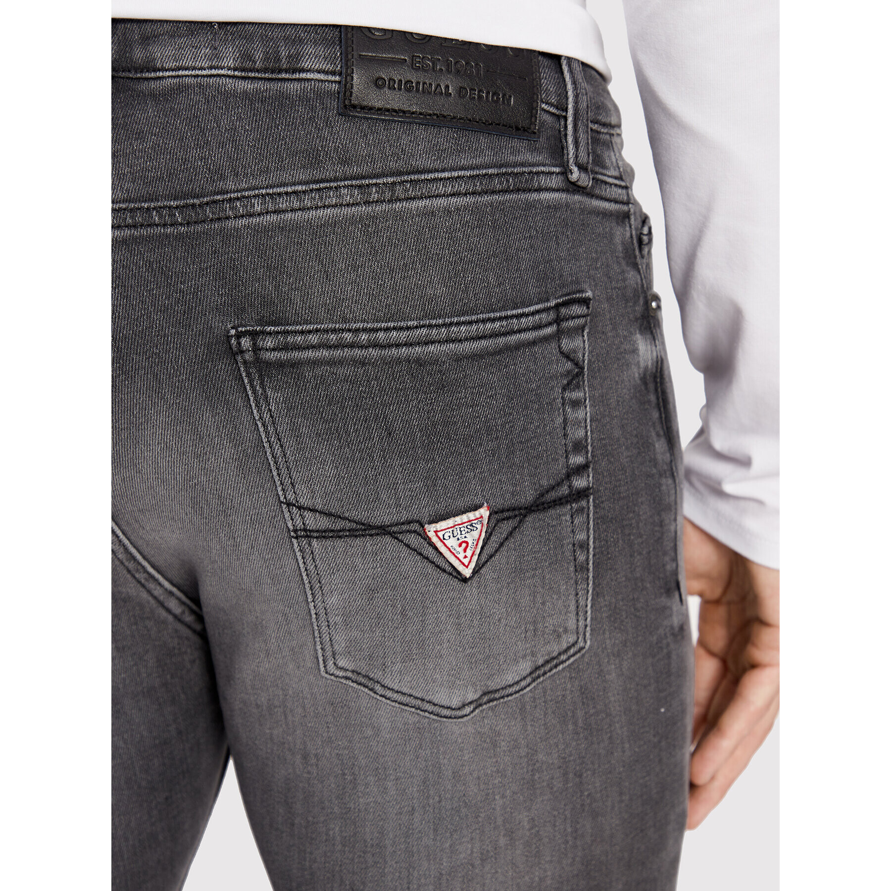 Guess Дънки Chris M2YA27 D4Q52 Сив Super Skinny Fit - Pepit.bg