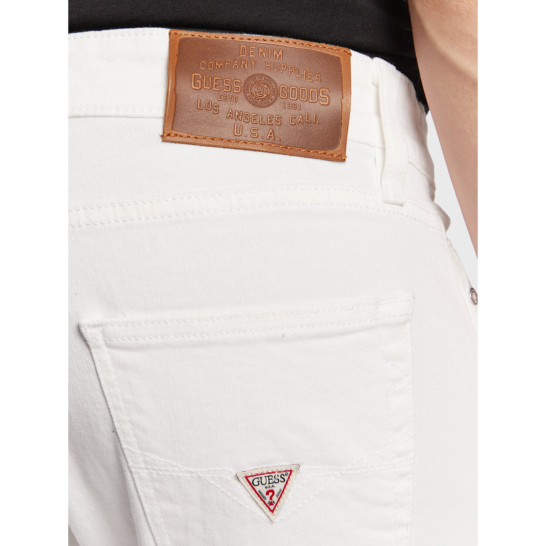 Guess Дънки Chris M3GA27 D4Z91 Бял Skinny Fit - Pepit.bg