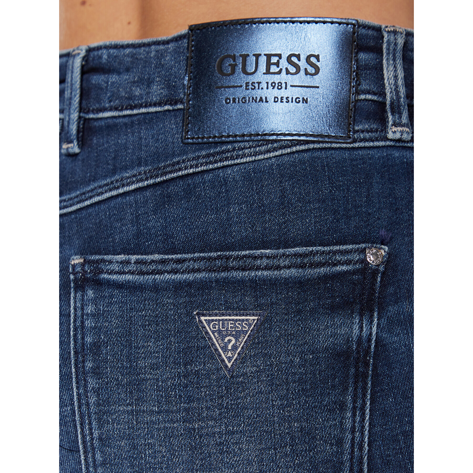 Guess Дънки W2BA46 D4H1A Син Skinny Fit - Pepit.bg
