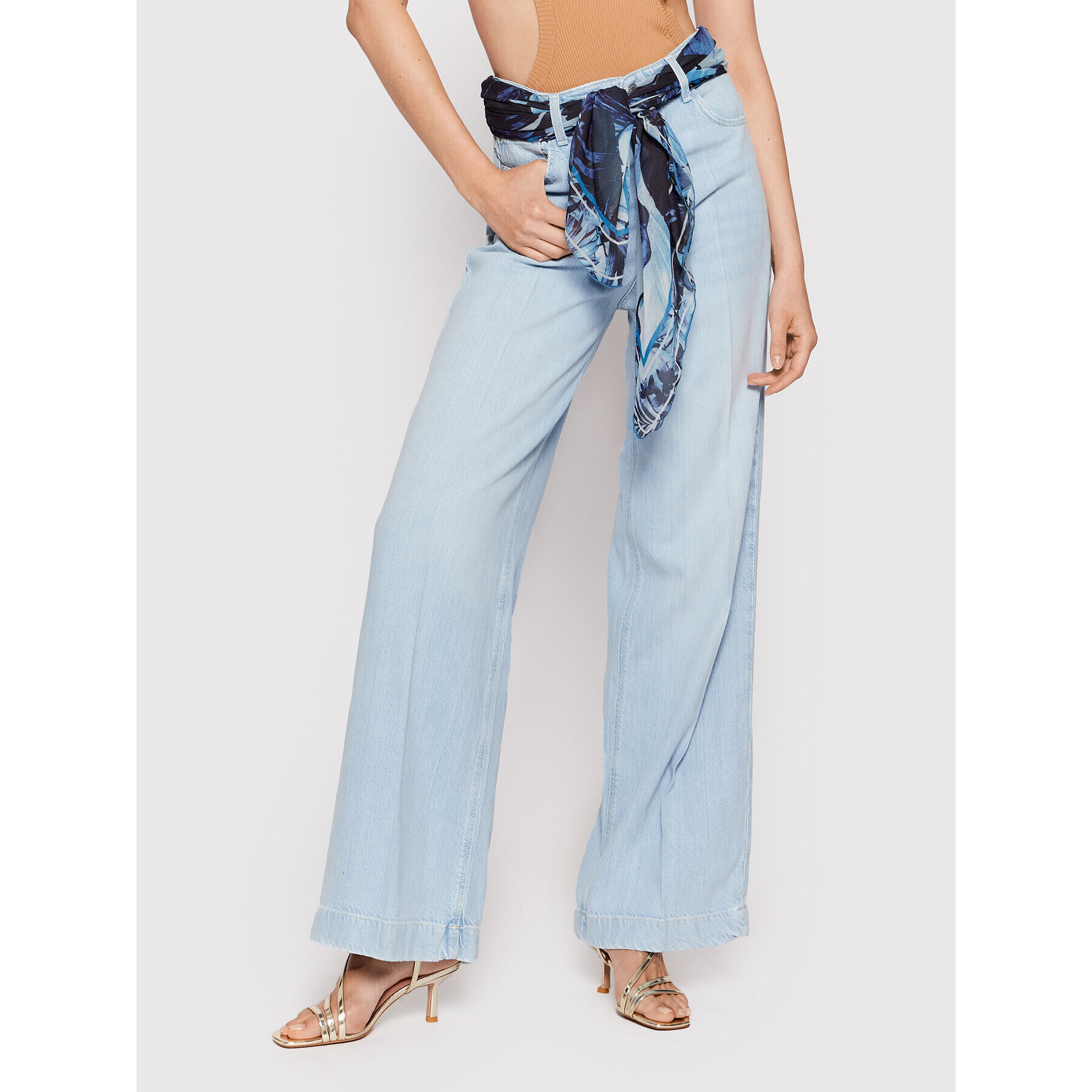 Guess Дънки W2GA09 D4MU2 Син Regular Fit - Pepit.bg
