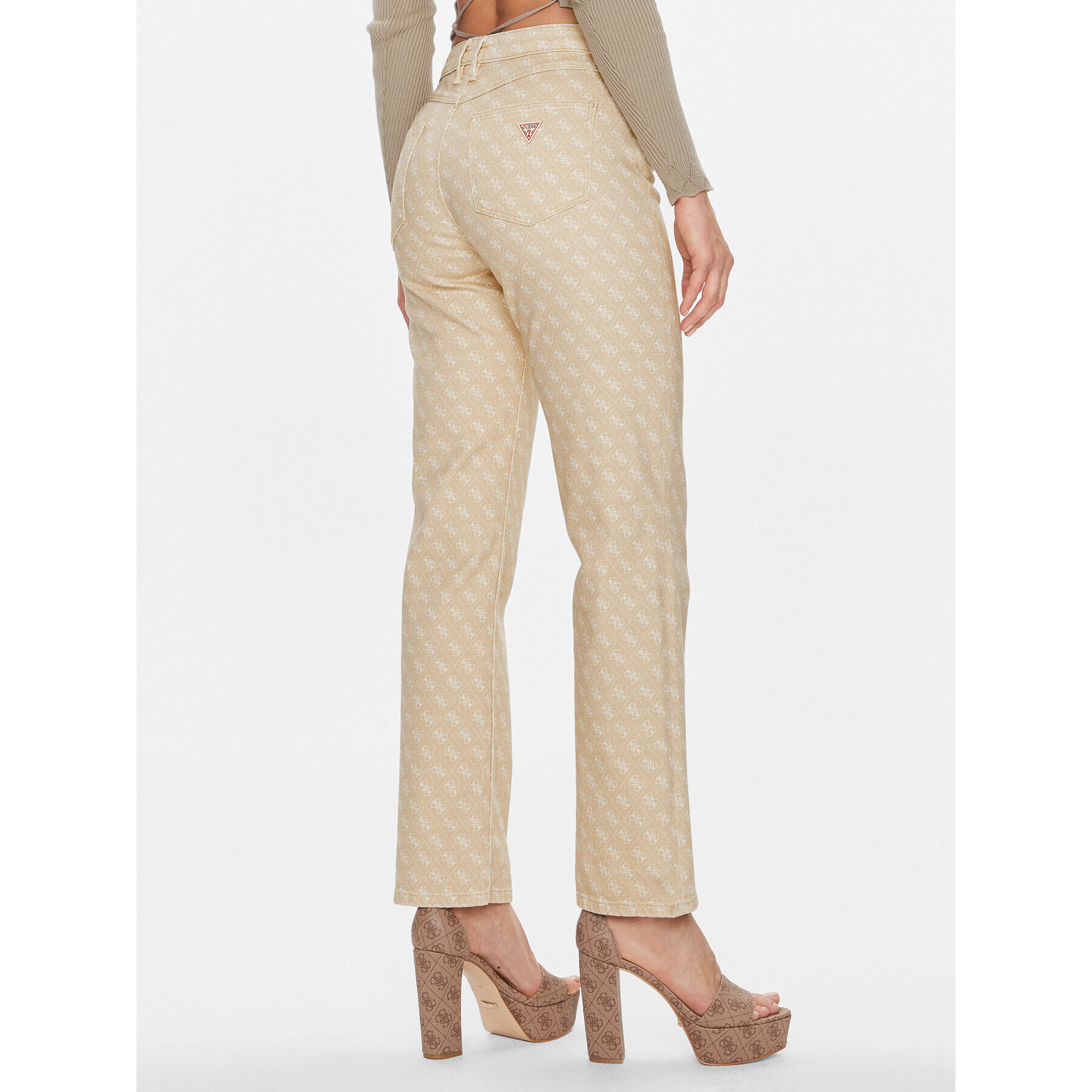 Guess Дънки W4RA22 WFXBA Бежов Regular Fit - Pepit.bg