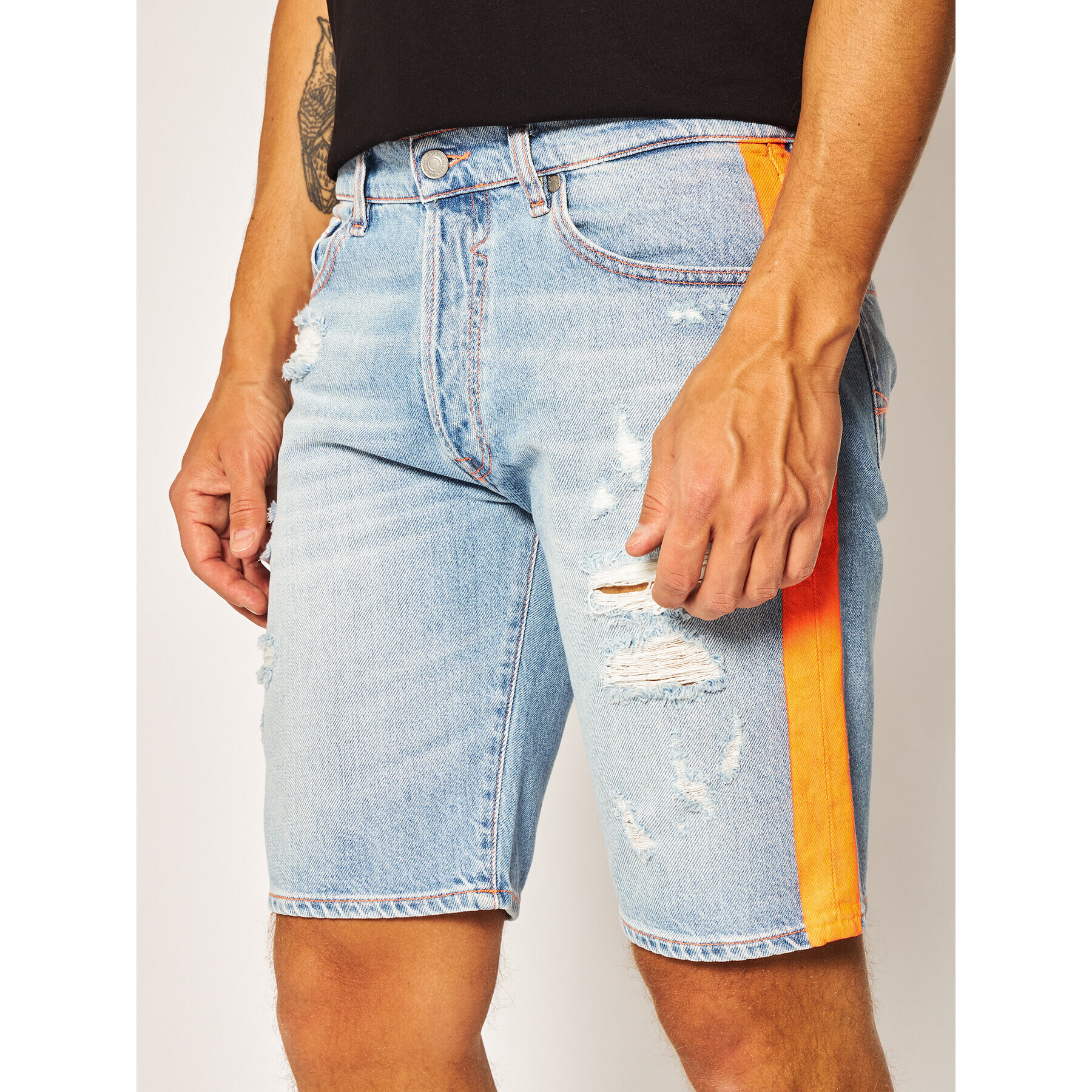 Guess Дънкови шорти Jackson M02D08 D3ZJ3 Син Relaxed Fit - Pepit.bg