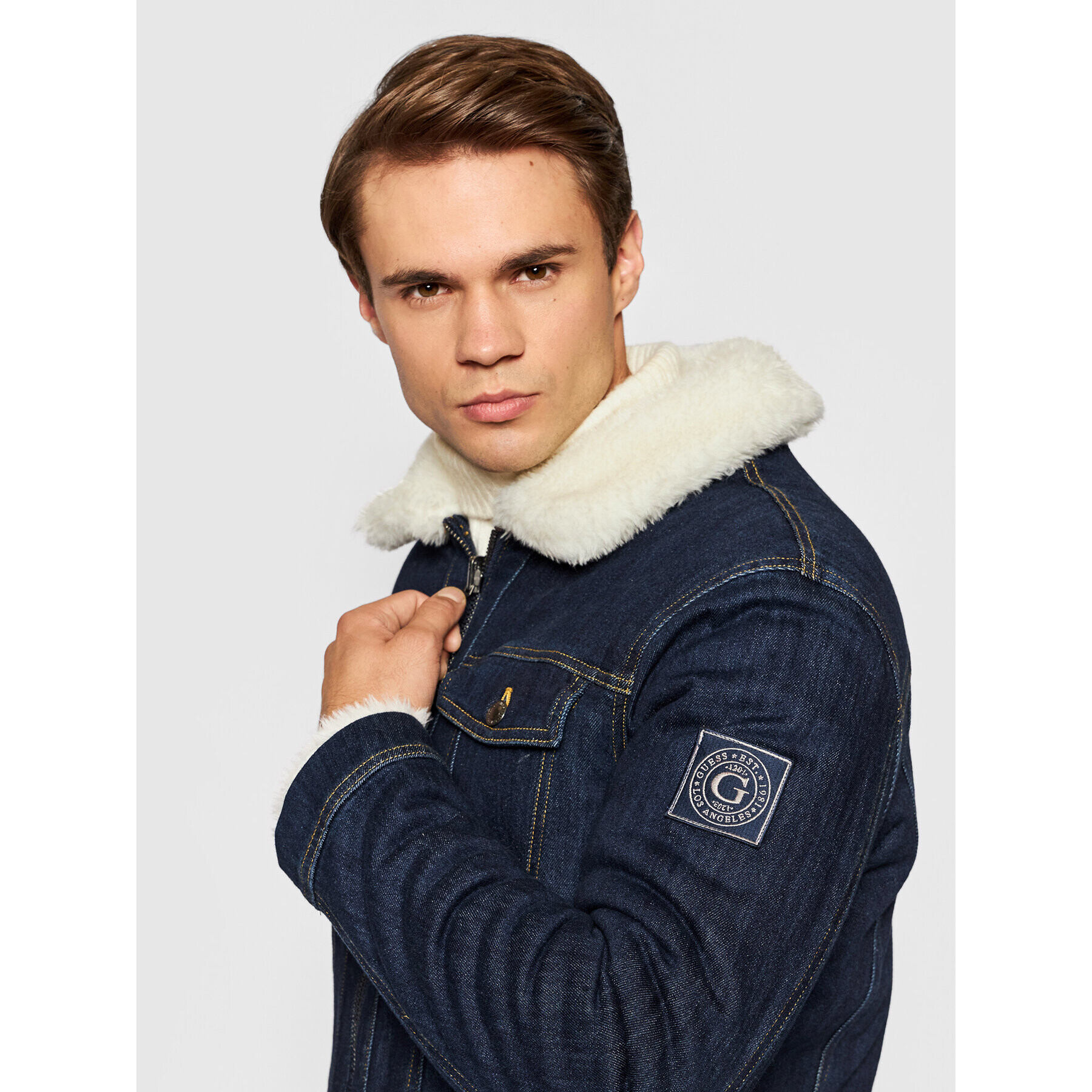 Guess Дънково яке Denim Sherpa M1BL53 WE800 Тъмносин Regular Fit - Pepit.bg