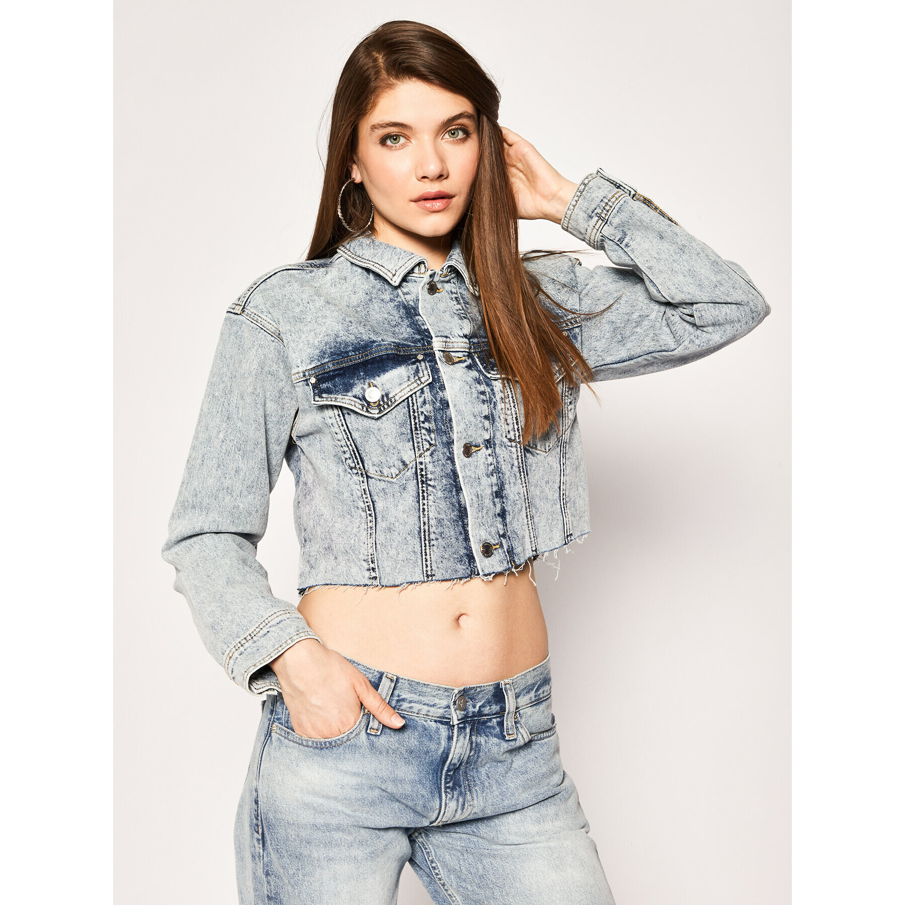 Guess Дънково яке Kalisa Cargo W02N08 D3LD1 Син Regular Fit - Pepit.bg