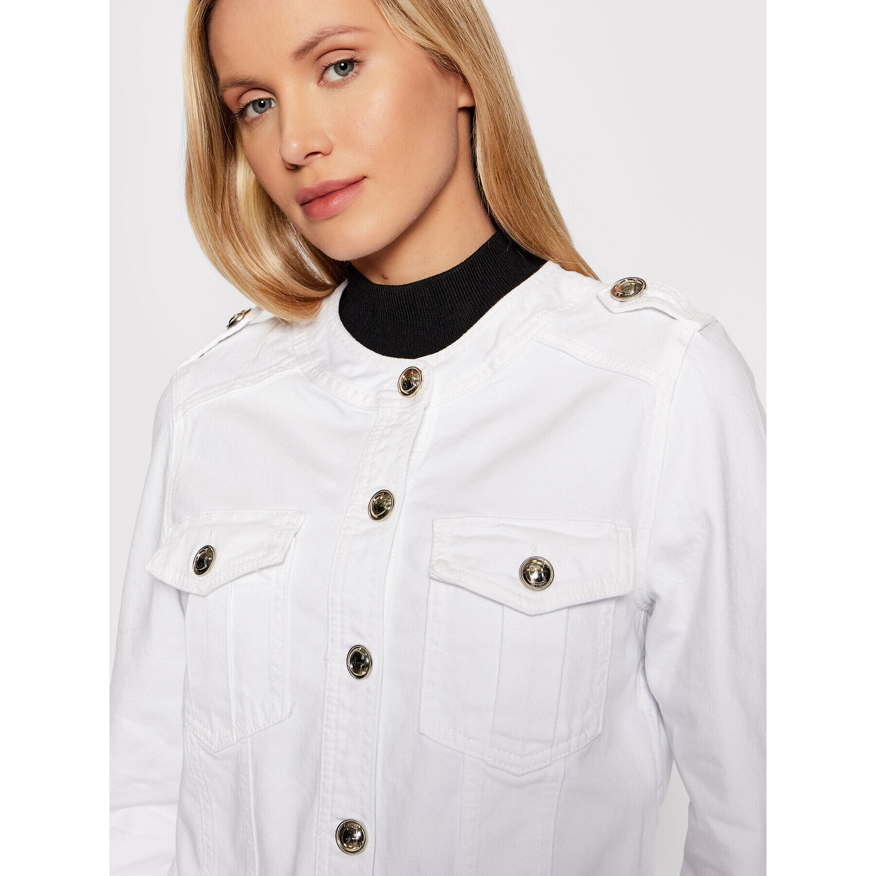 Guess Дънково яке W2RN20 D4IF0 Бял Regular Fit - Pepit.bg