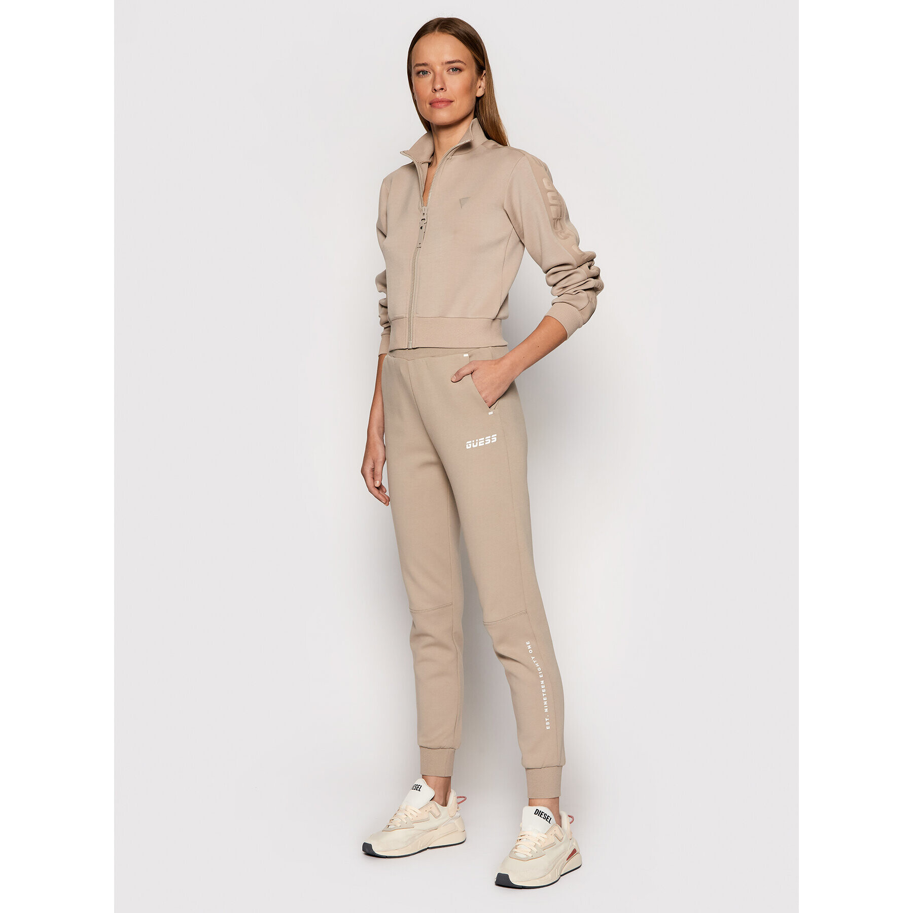 Guess Долнище анцуг Abby O0BA26 KA3P1 Бежов Regular Fit - Pepit.bg