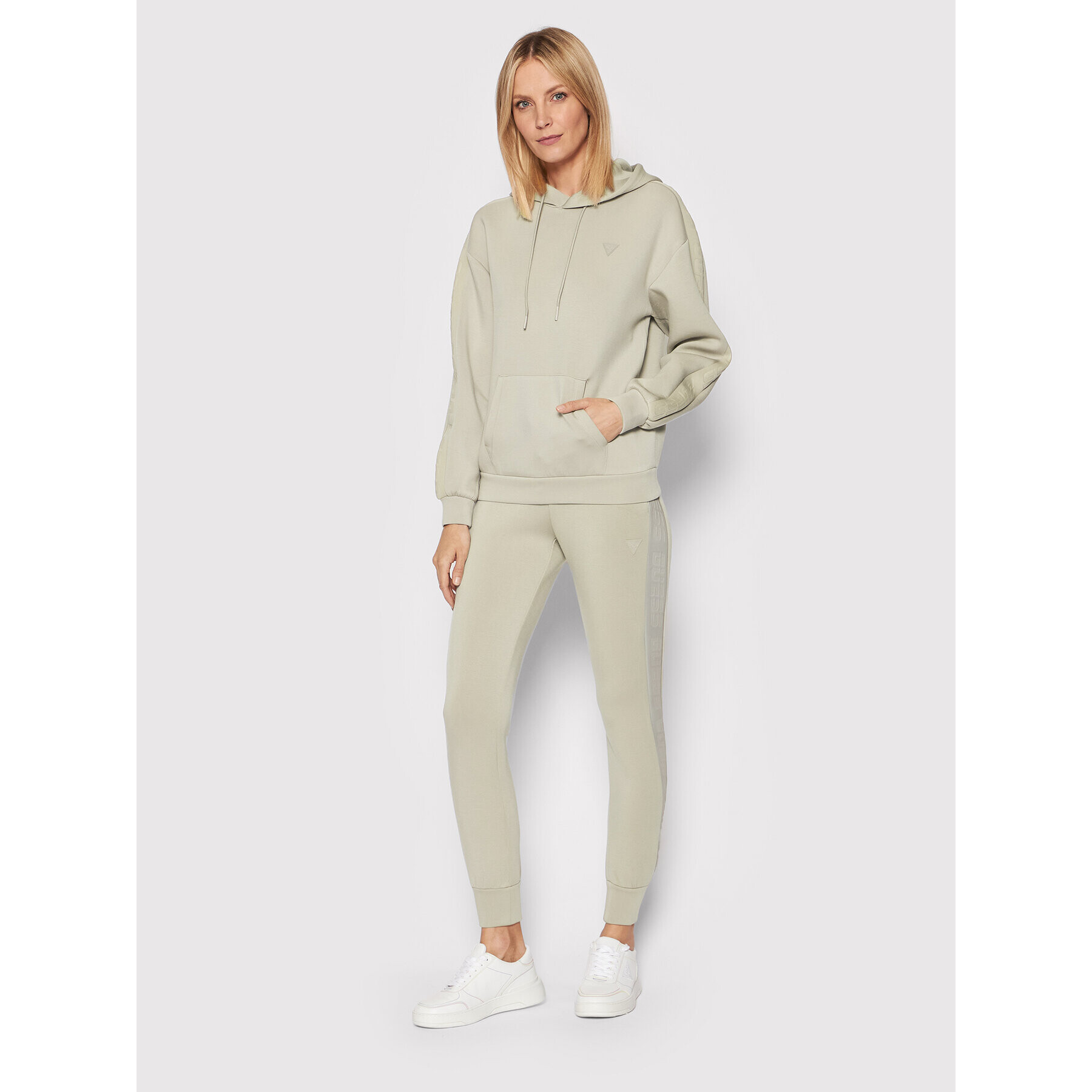 Guess Долнище анцуг Allie V2RB02 K7UW2 Бежов Regular Fit - Pepit.bg