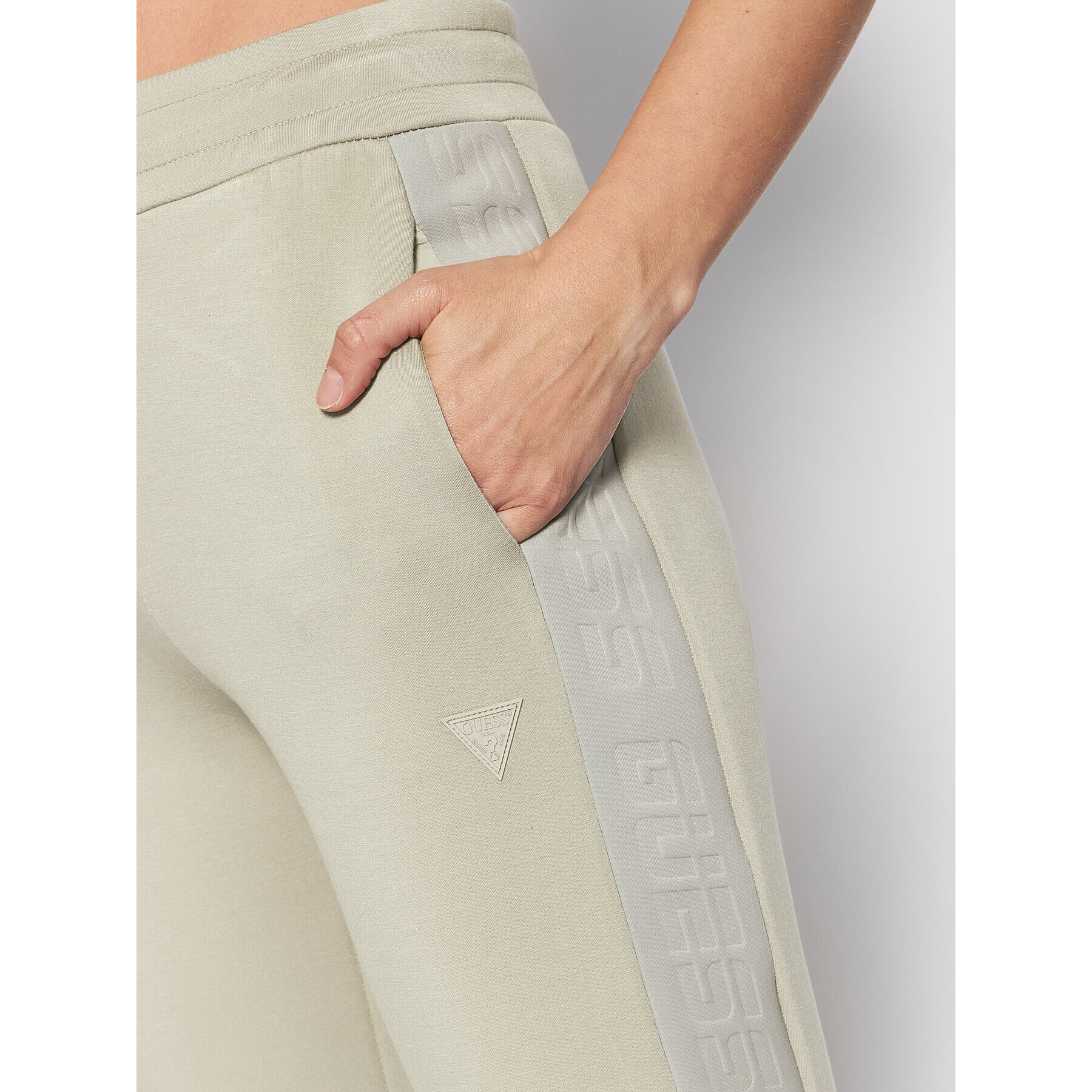 Guess Долнище анцуг Allie V2RB02 K7UW2 Бежов Regular Fit - Pepit.bg