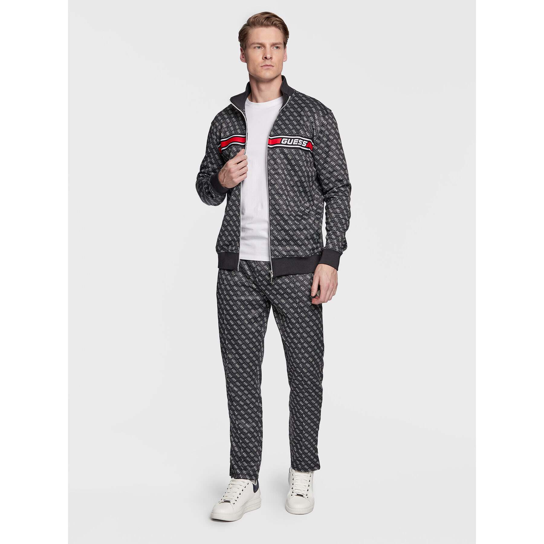 Guess Долнище анцуг Korbin Z2BB05 FL04Q Черен Regular Fit - Pepit.bg