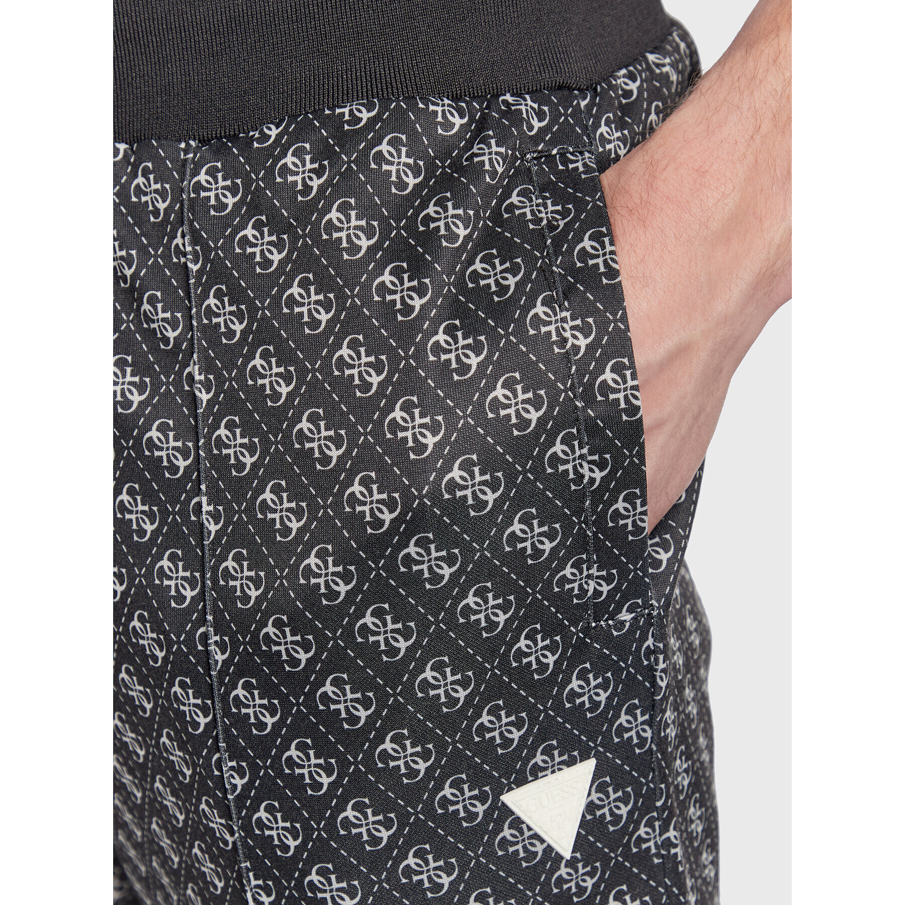 Guess Долнище анцуг Korbin Z2BB05 FL04Q Черен Regular Fit - Pepit.bg