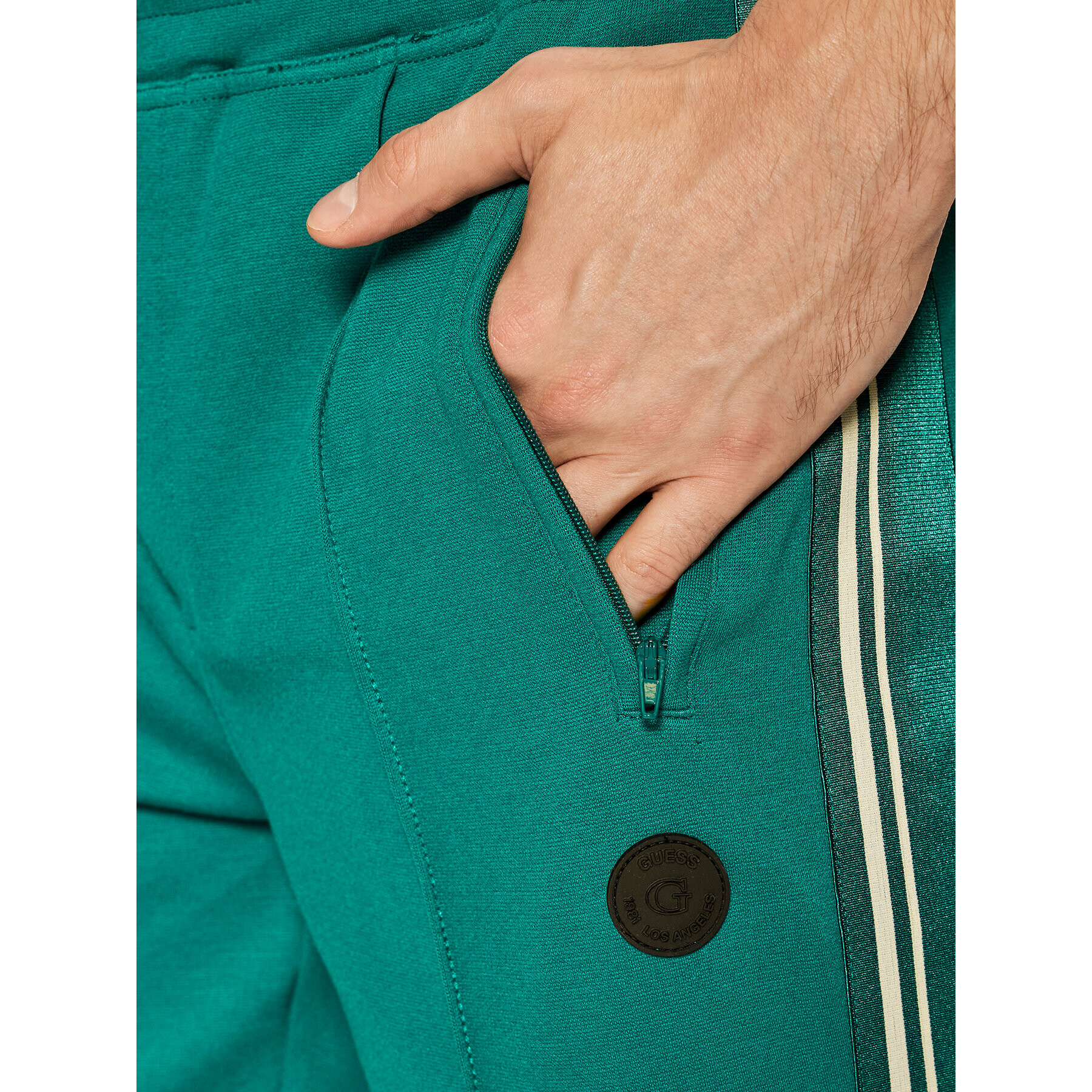 Guess Долнище анцуг U1GA41 RAJW0 Зелен Regular Fit - Pepit.bg