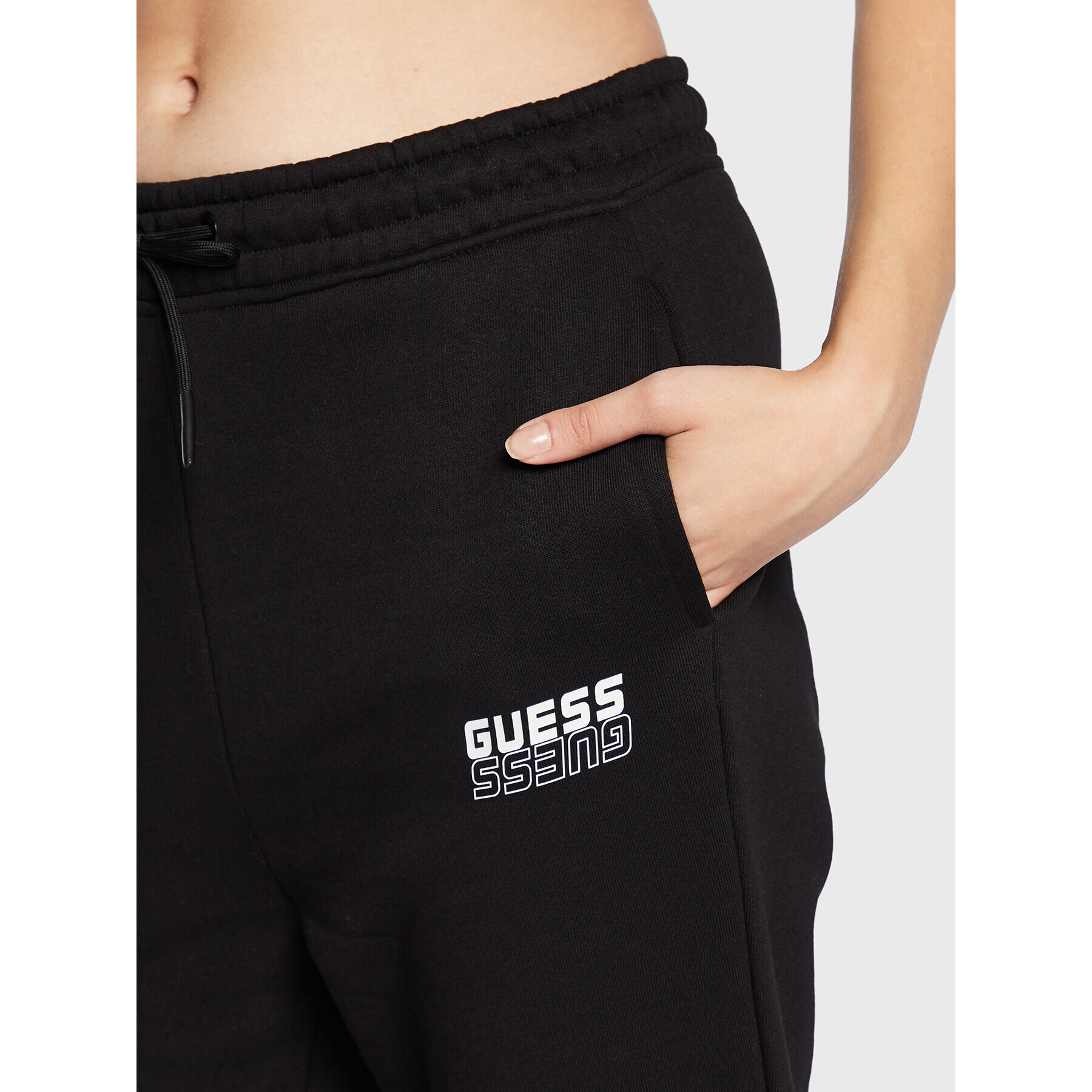 Guess Долнище анцуг V2BB18 K9V34 Черен Regular Fit - Pepit.bg