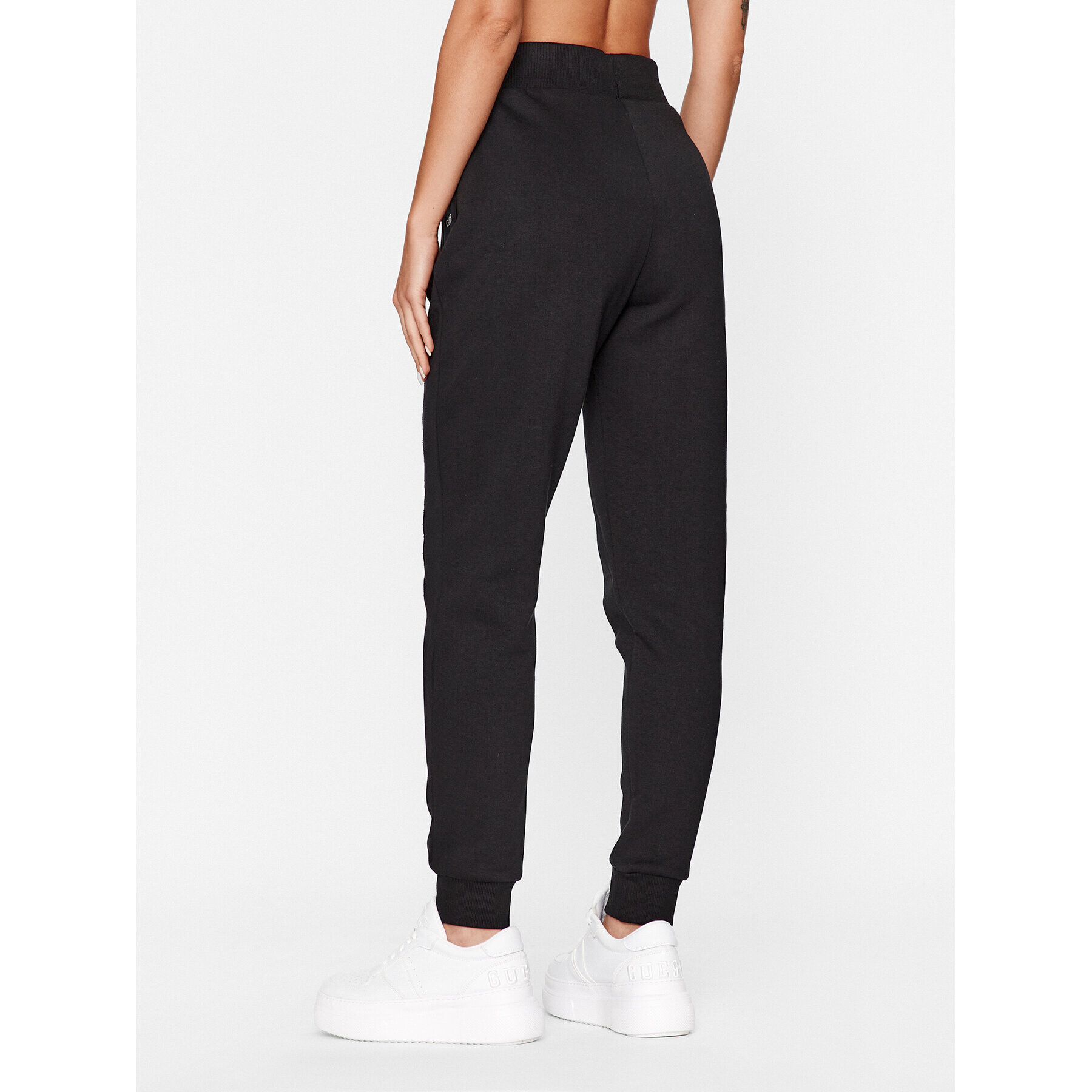 Guess Долнище анцуг V3BB14 KBXX1 Черен Regular Fit - Pepit.bg
