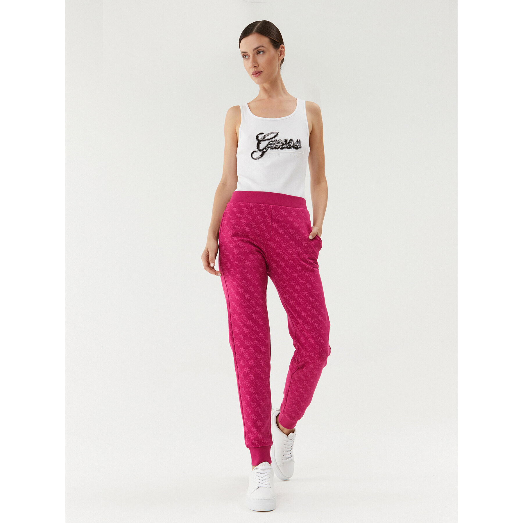 Guess Долнище анцуг V3BB18 K7ON1 Розов Regular Fit - Pepit.bg