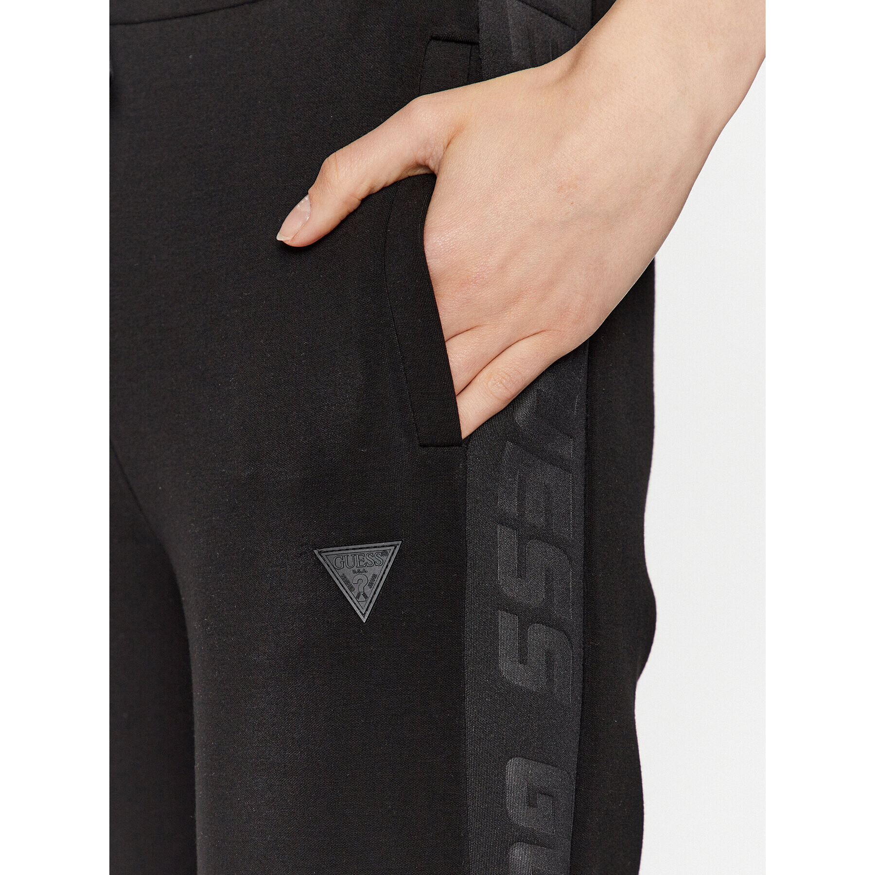 Guess Долнище анцуг V3RB21 K7UW2 Черен Regular Fit - Pepit.bg