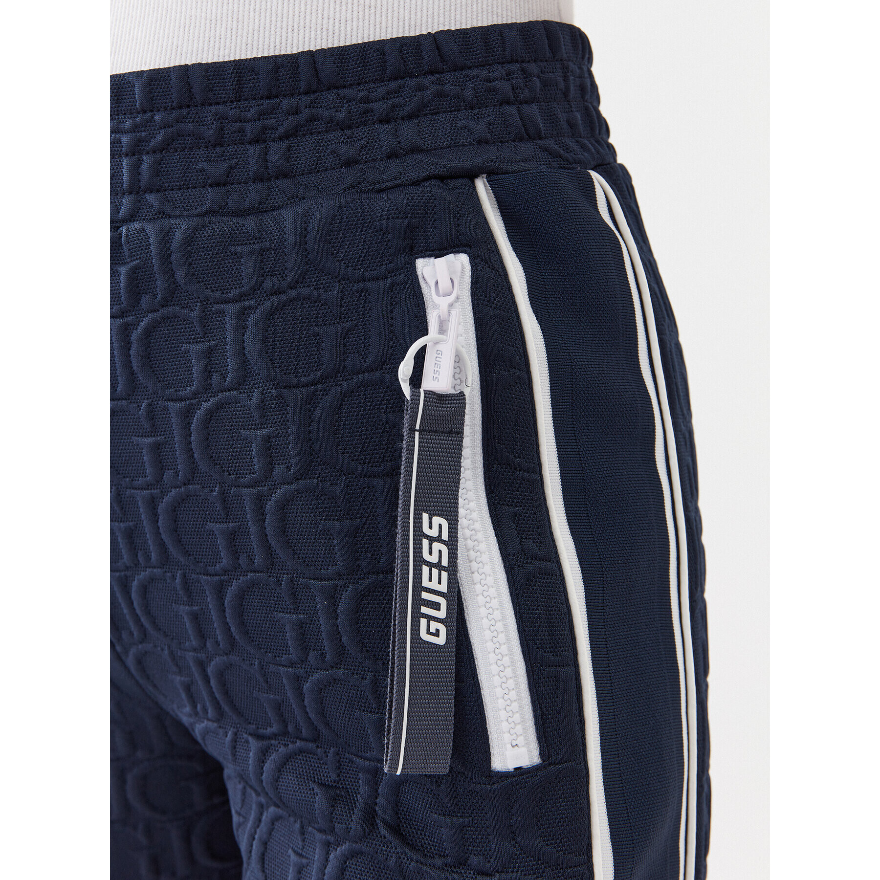 Guess Долнище анцуг V3YB11 KBSL0 Син Regular Fit - Pepit.bg