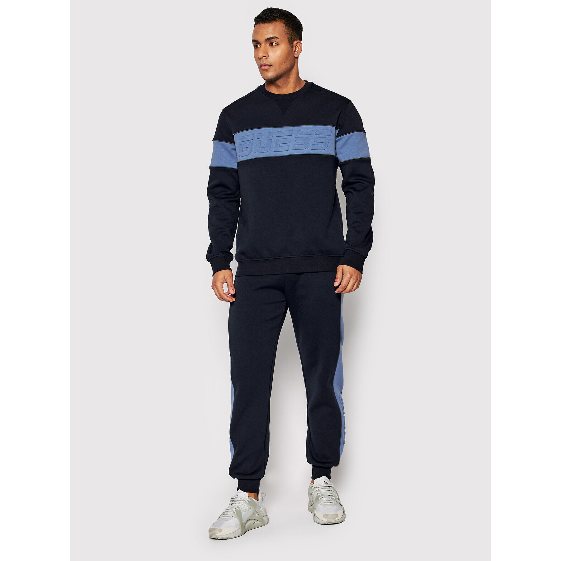 Guess Долнище анцуг Z2GB05 KA3P1 Тъмносин Regular Fit - Pepit.bg