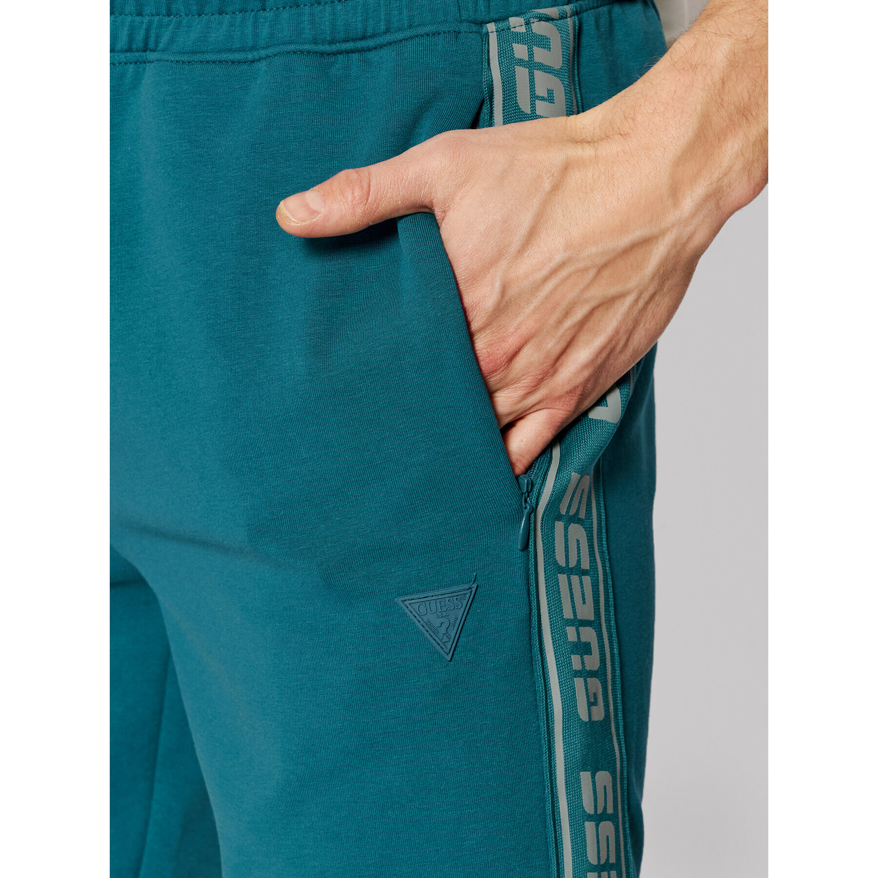 Guess Долнище анцуг Z2RB14 K6ZS1 Син Regular Fit - Pepit.bg