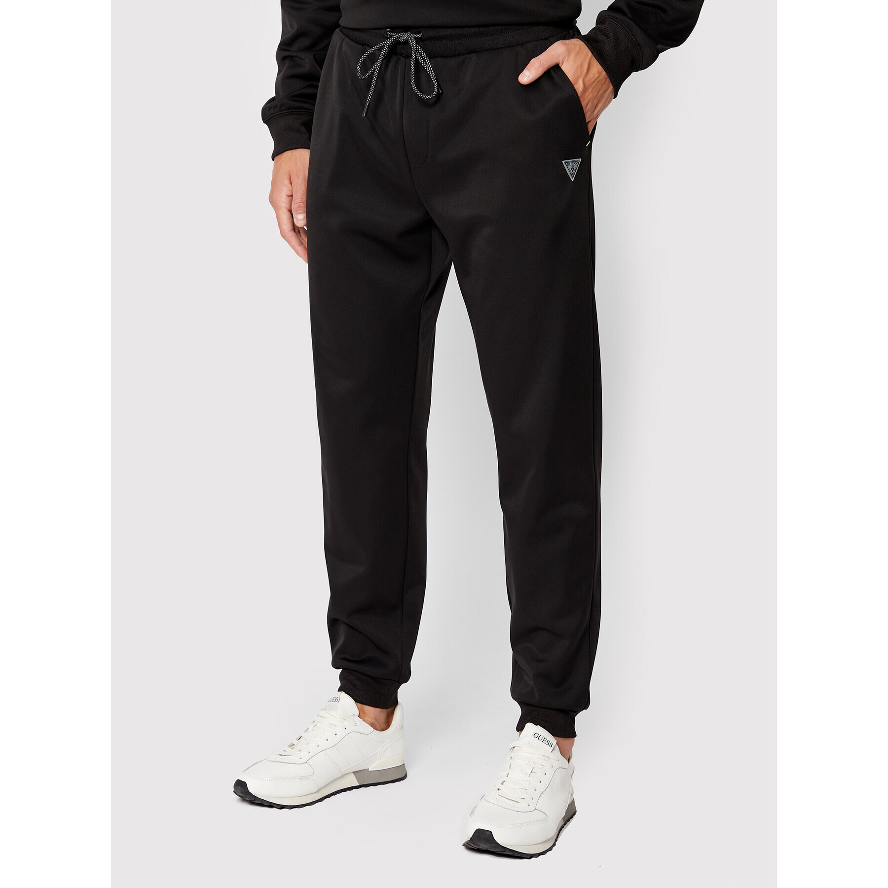 Guess Долнище анцуг Z2YB17 FL04W Черен Regular Fit - Pepit.bg