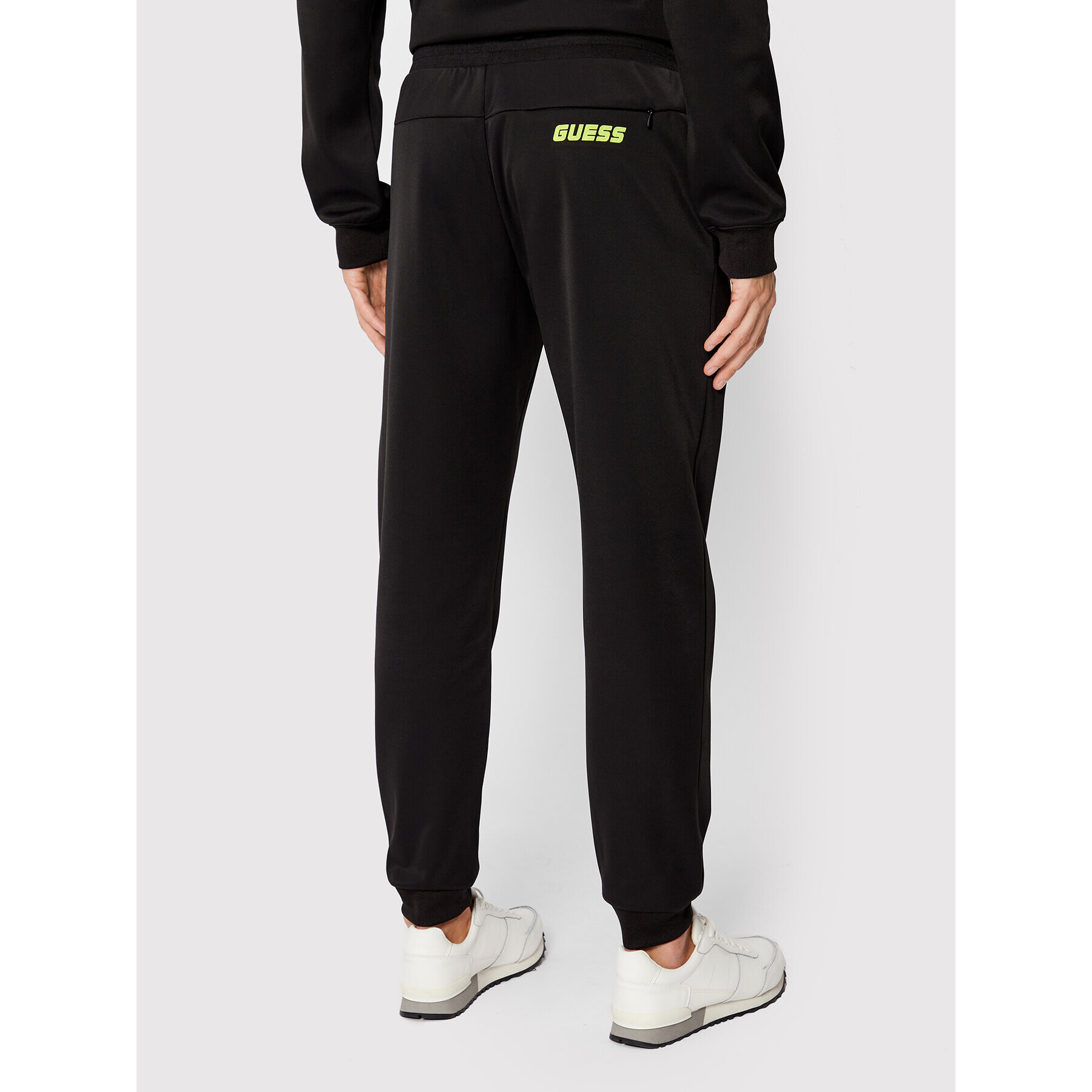 Guess Долнище анцуг Z2YB17 FL04W Черен Regular Fit - Pepit.bg