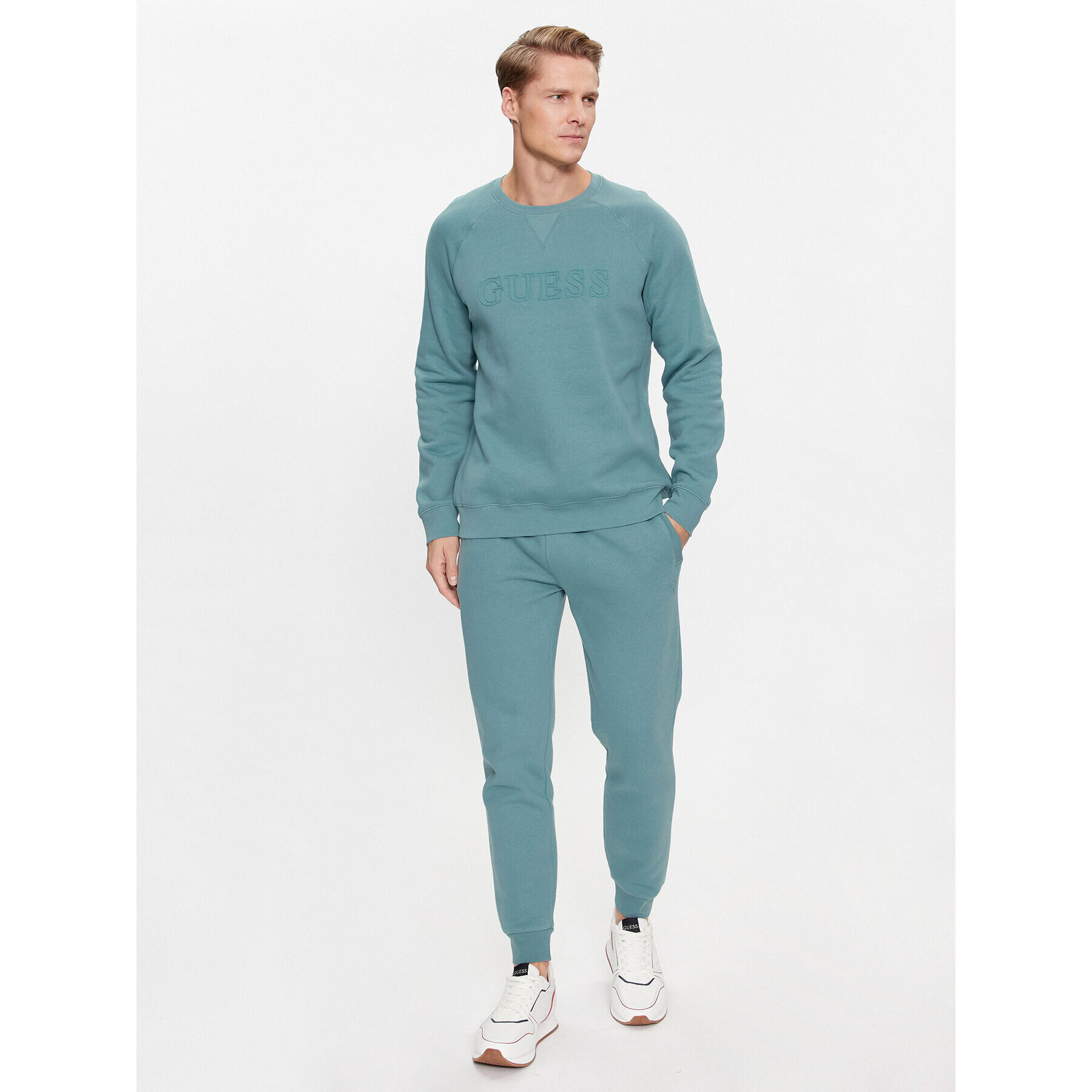 Guess Долнище анцуг Z2YB22 K9V31 Електриков Regular Fit - Pepit.bg