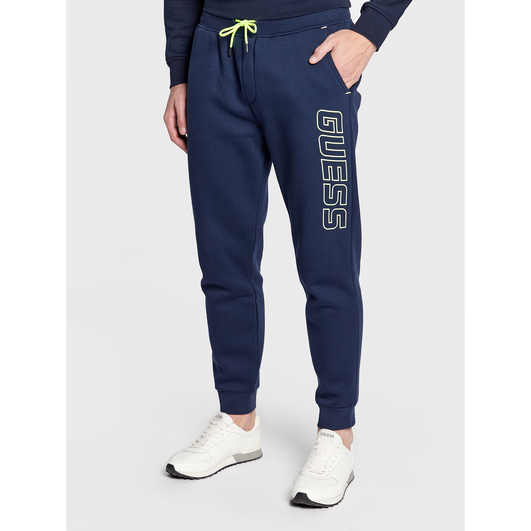 Guess Долнище анцуг Z3RB12 K9Z22 Тъмносин Regular Fit - Pepit.bg