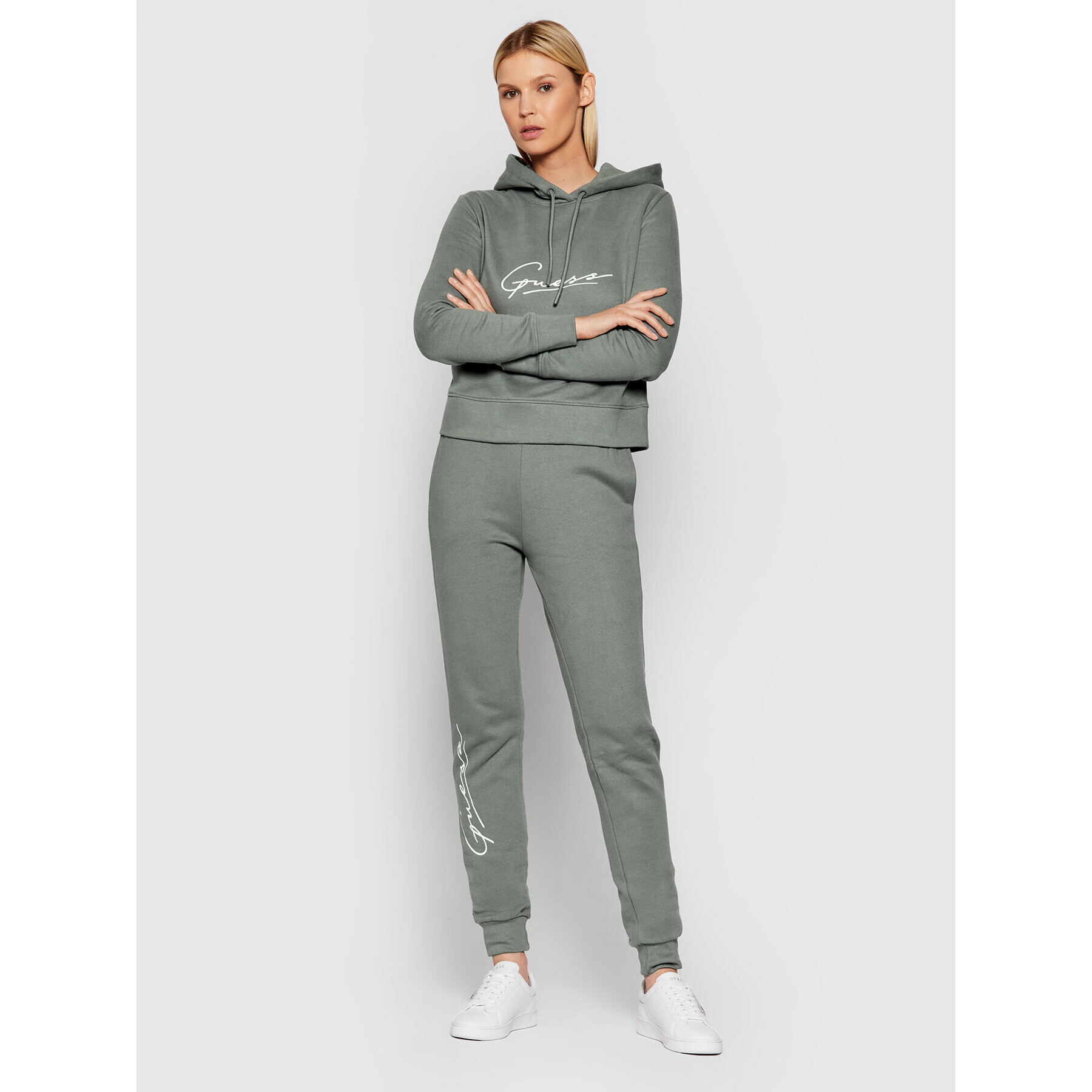 Guess Долнище анцуг Alexandra O1BA11 KAOR1 Сив Regular Fit - Pepit.bg