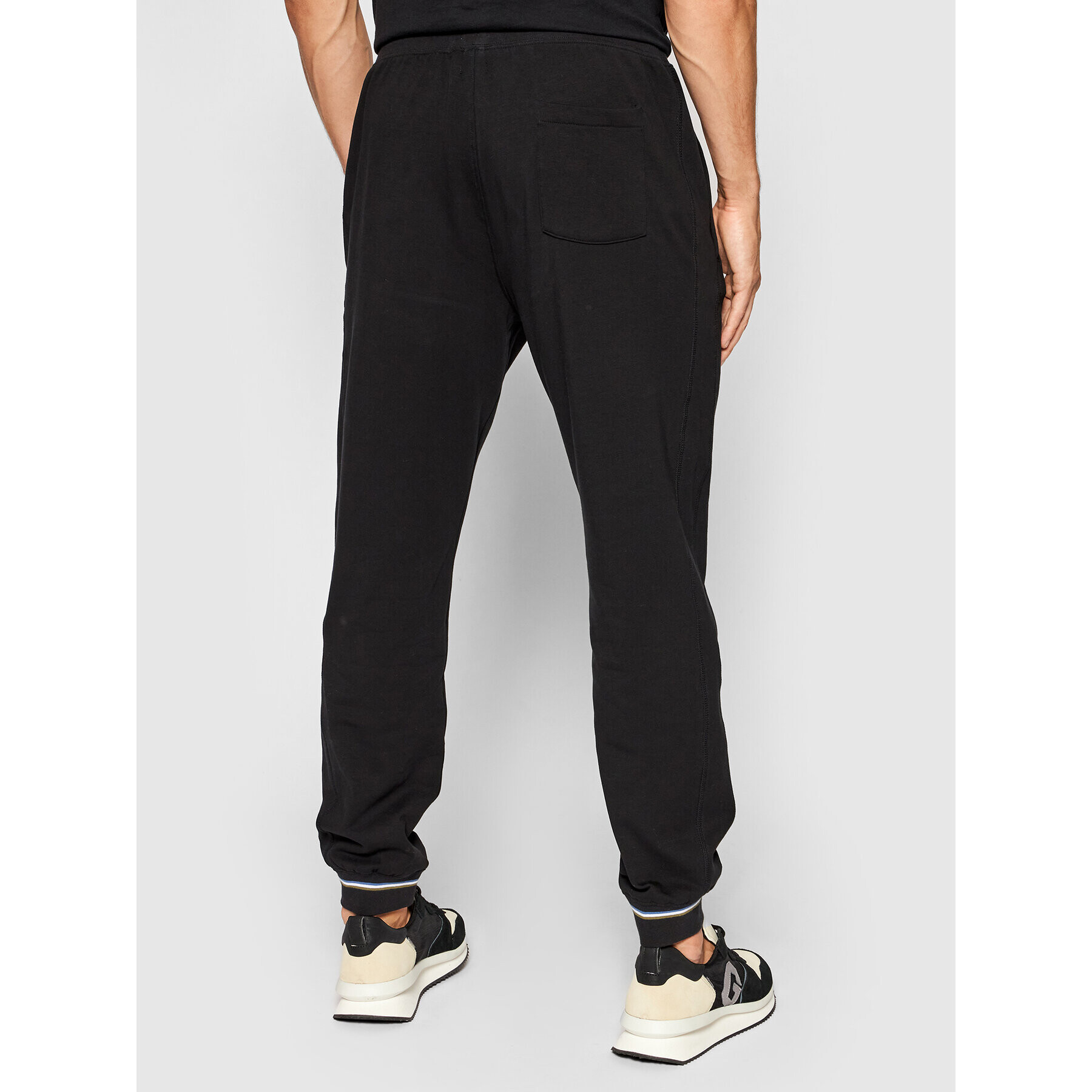 Guess Долнище анцуг M1YB37 K7ON1 Черен Slim Fit - Pepit.bg