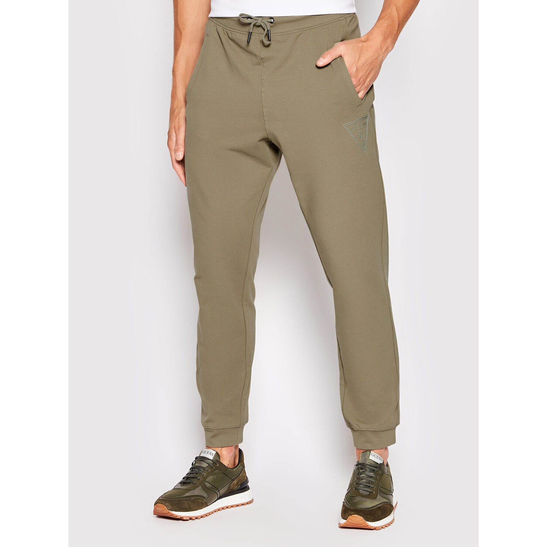 Guess Долнище анцуг M2YB37 K6ZS1 Зелен Slim Fit - Pepit.bg