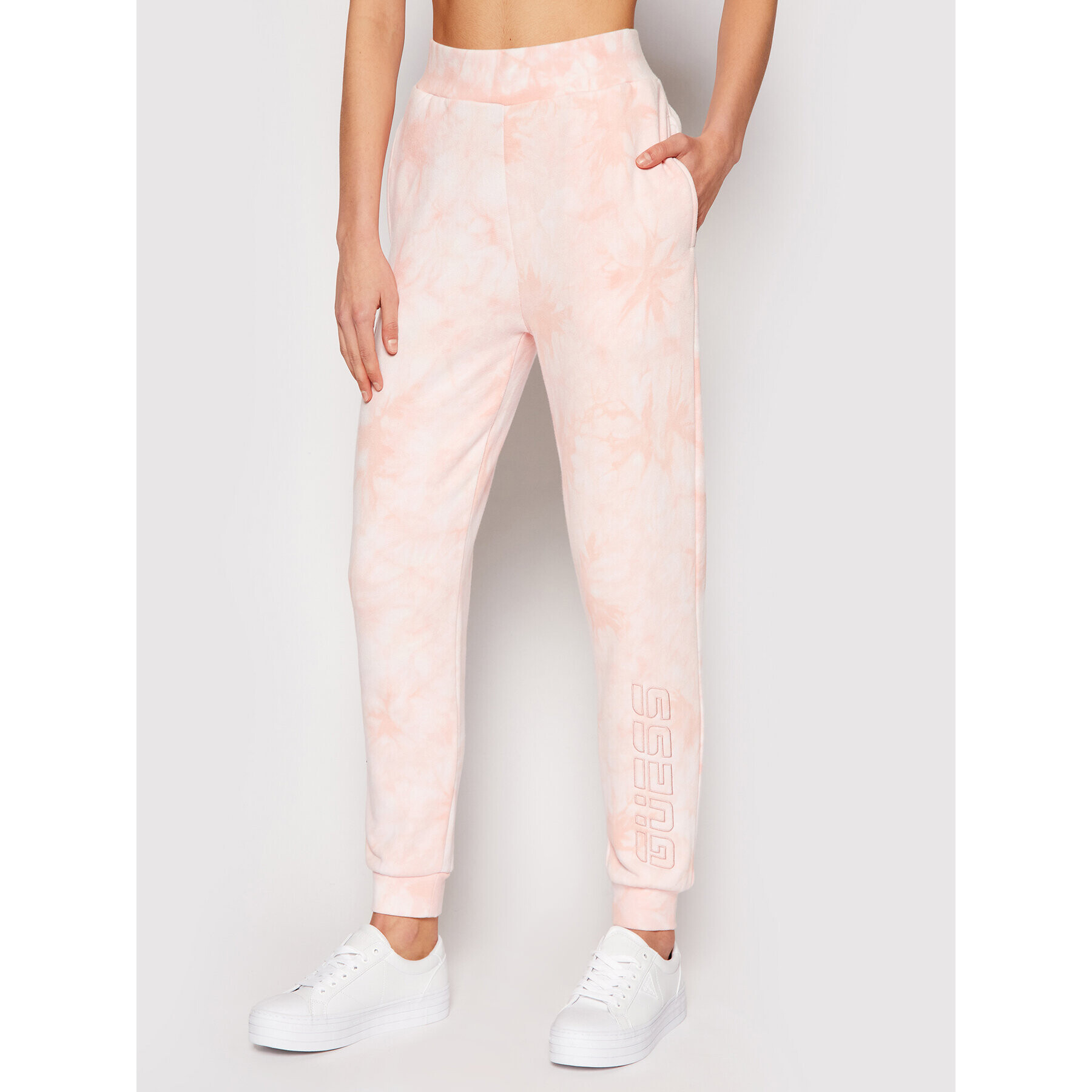 Guess Долнище анцуг O1GA38 K68I1 Розов Regular Fit - Pepit.bg