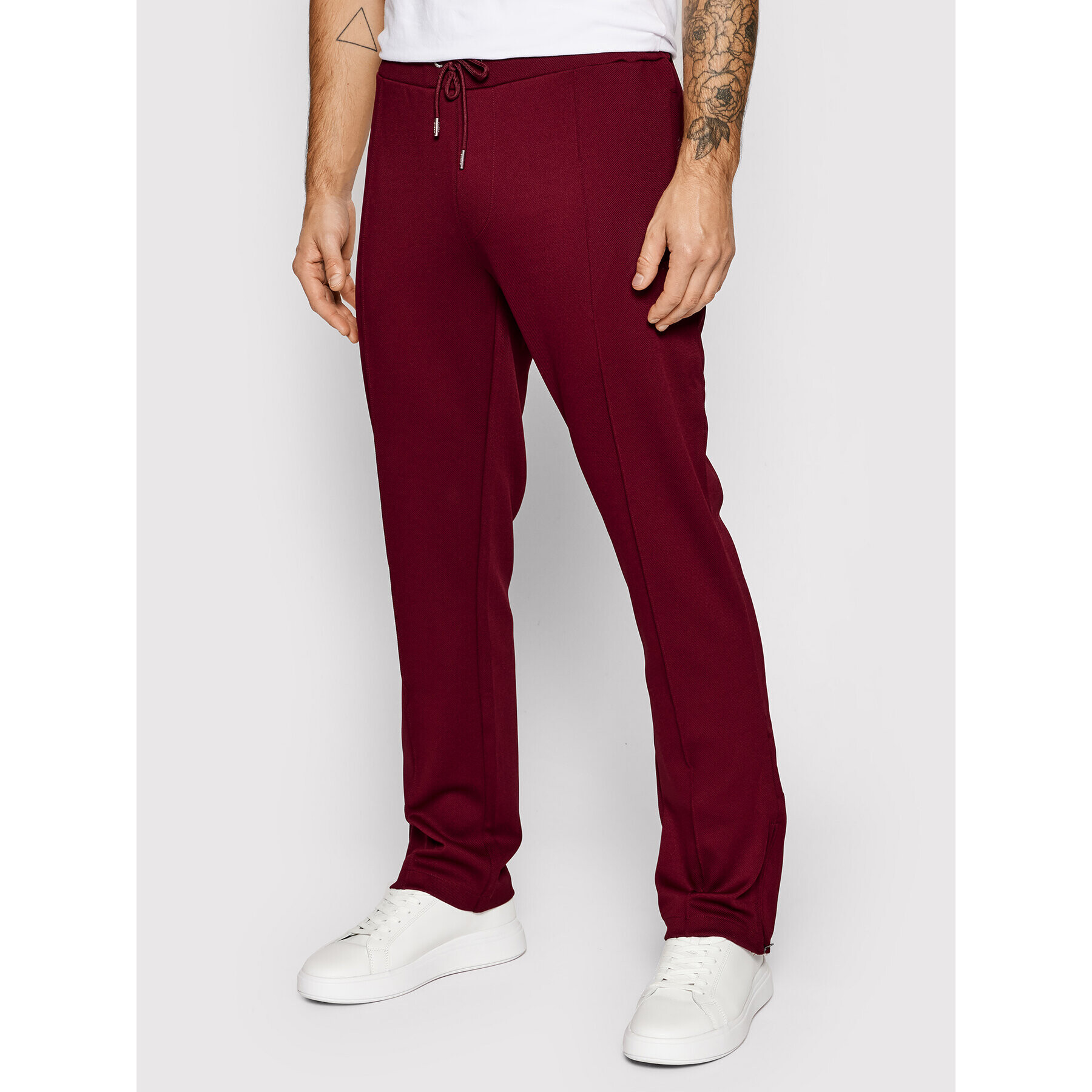 Guess Долнище анцуг Phil U1BA24 FL03X Бордо Regular Fit - Pepit.bg