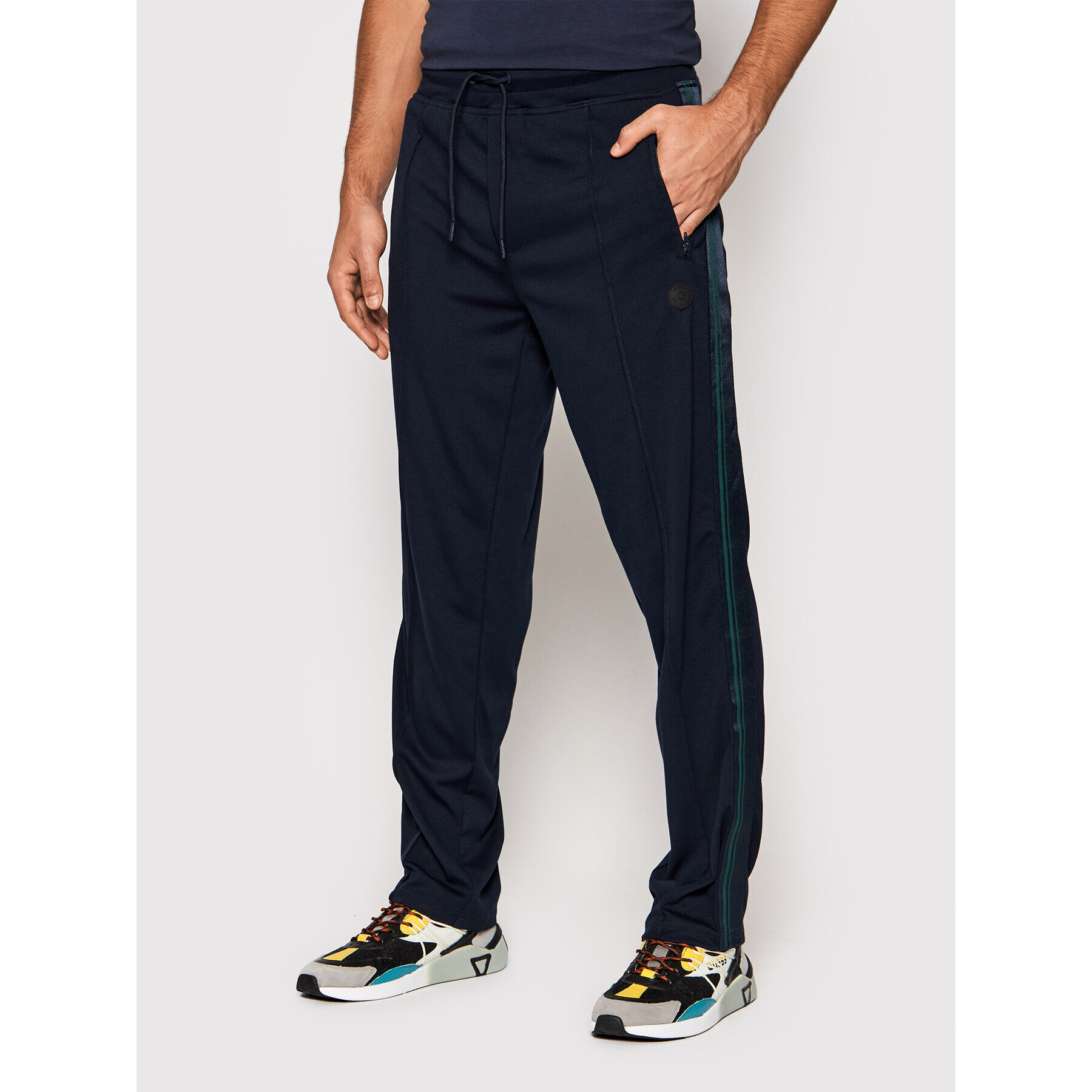 Guess Долнище анцуг U1GA41 RAJW0 Тъмносин Regular Fit - Pepit.bg