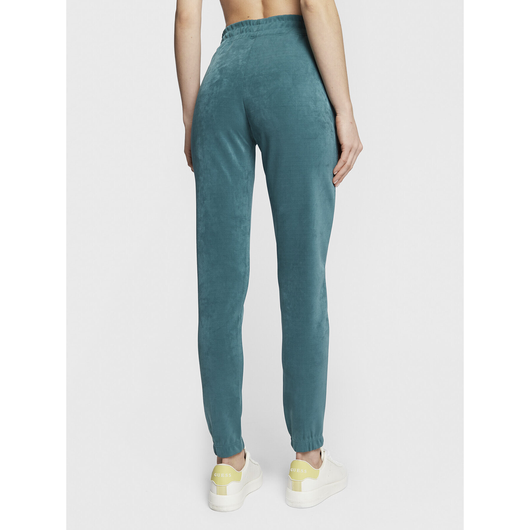 Guess Долнище анцуг V2BB03 KBC00 Зелен Regular Fit - Pepit.bg