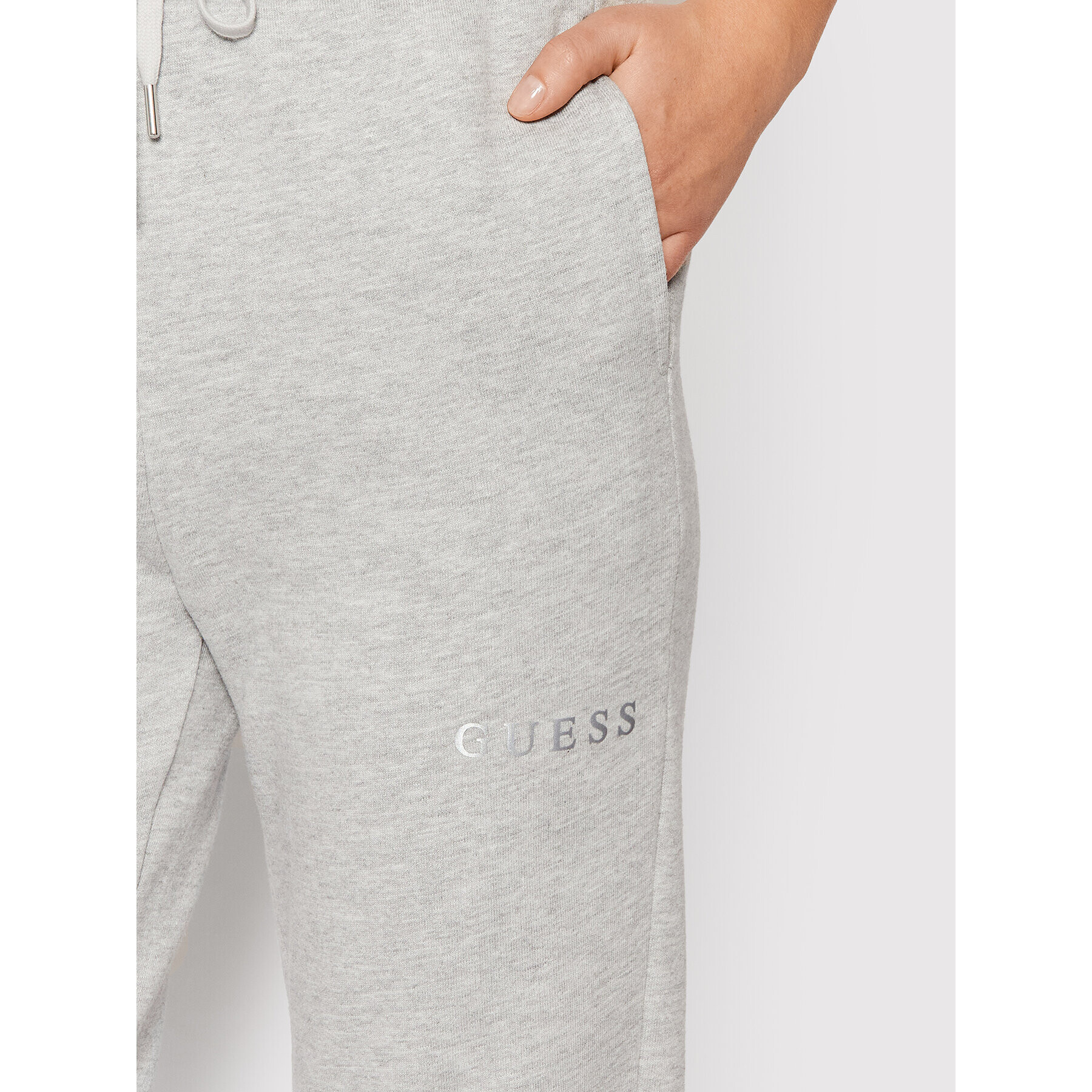 Guess Долнище анцуг V2RB23 K9V31 Сив Regular Fit - Pepit.bg