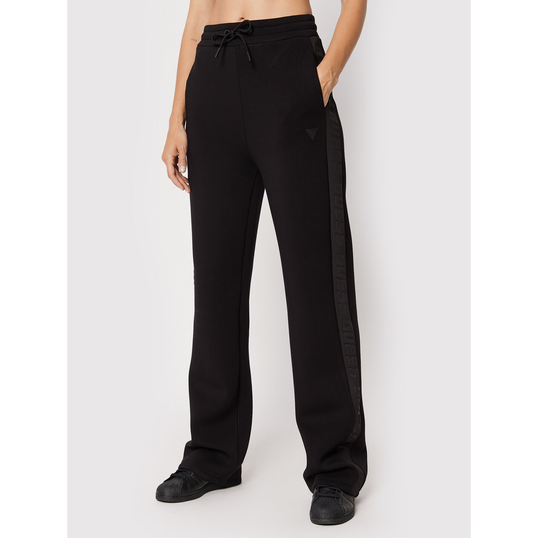Guess Долнище анцуг V2YB19 K7UW2 Черен Relaxed Fit - Pepit.bg