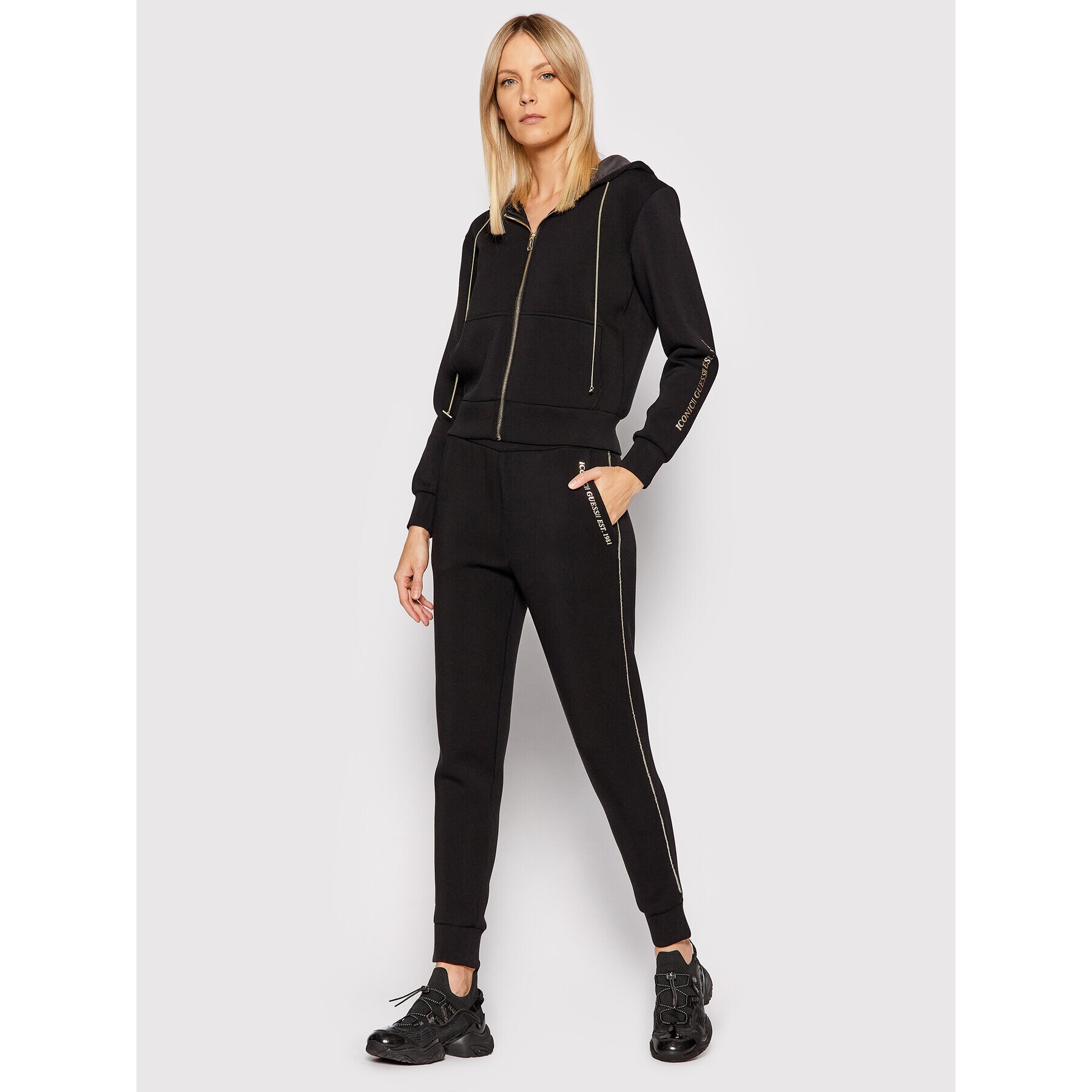 Guess Долнище анцуг W2RB01 K7UW2 Черен Regular Fit - Pepit.bg
