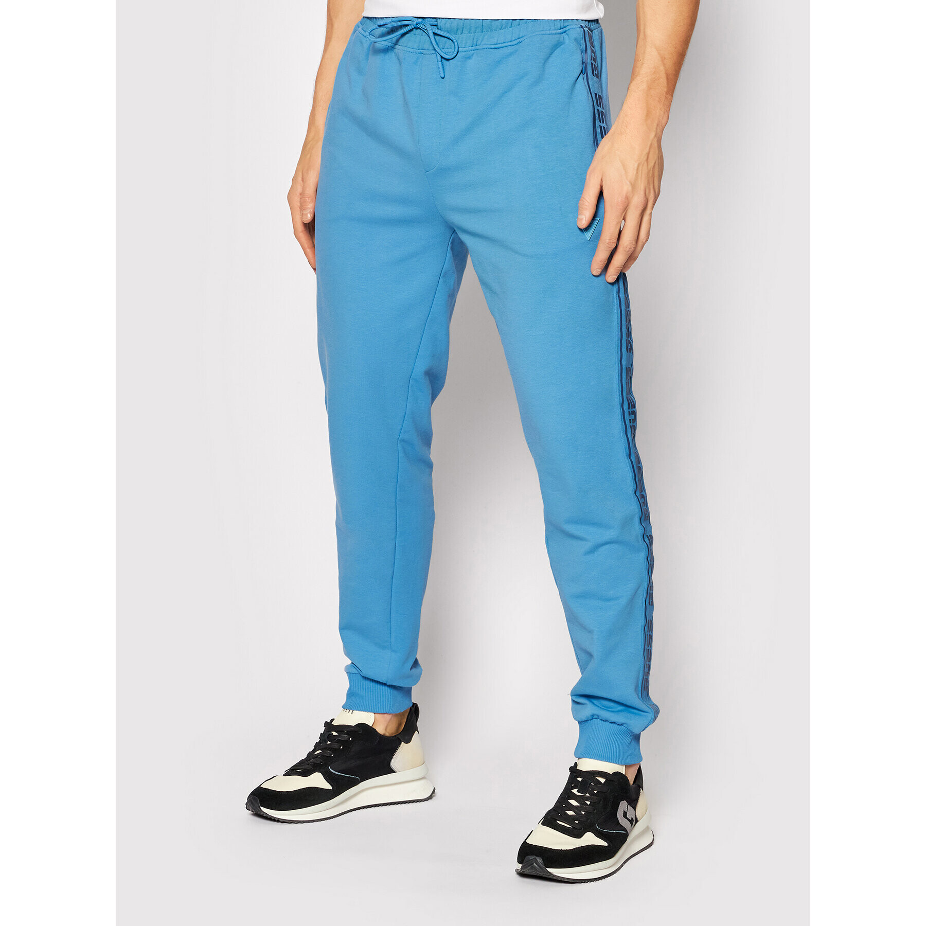Guess Долнище анцуг Z2RB14 K6ZS1 Син Regular Fit - Pepit.bg