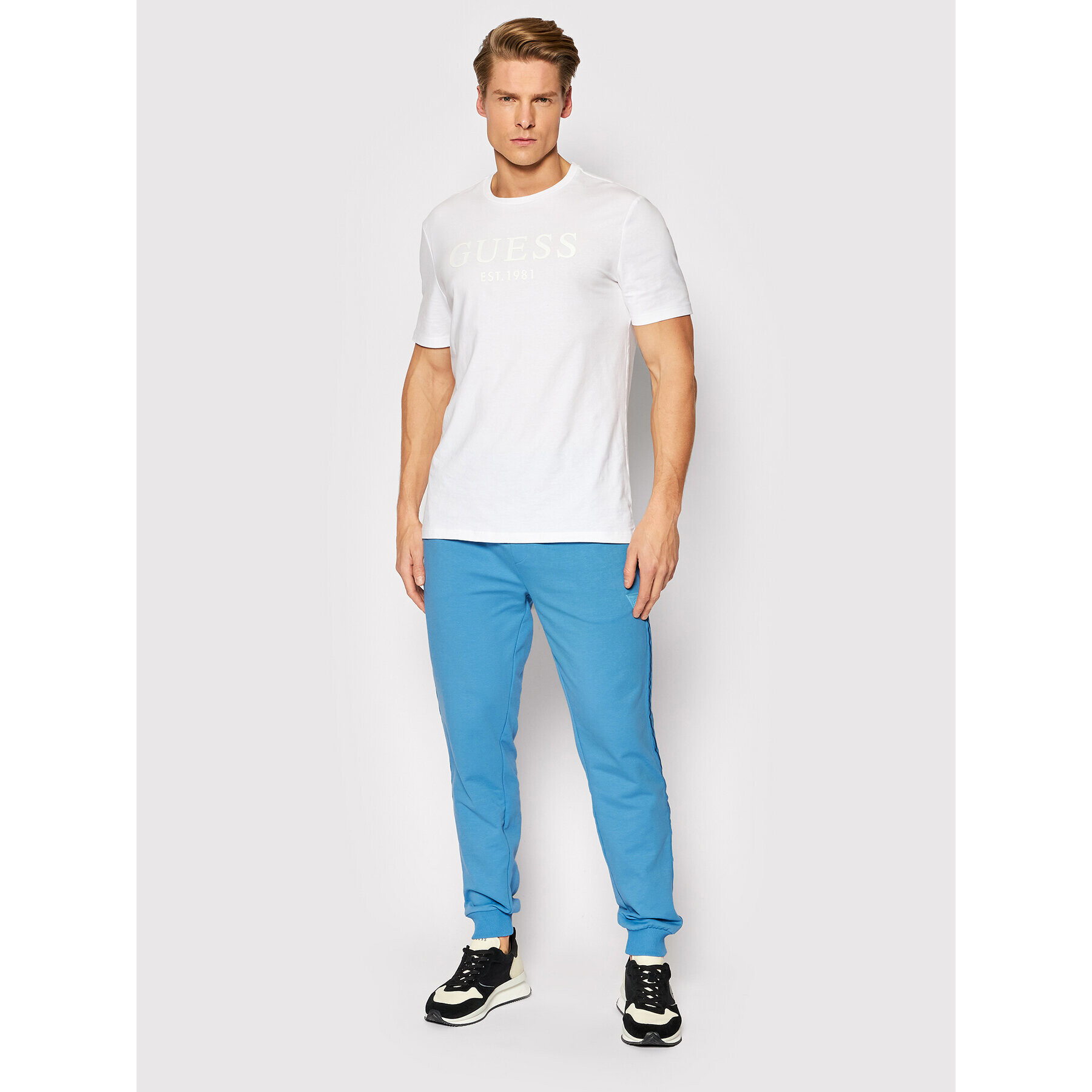 Guess Долнище анцуг Z2RB14 K6ZS1 Син Regular Fit - Pepit.bg