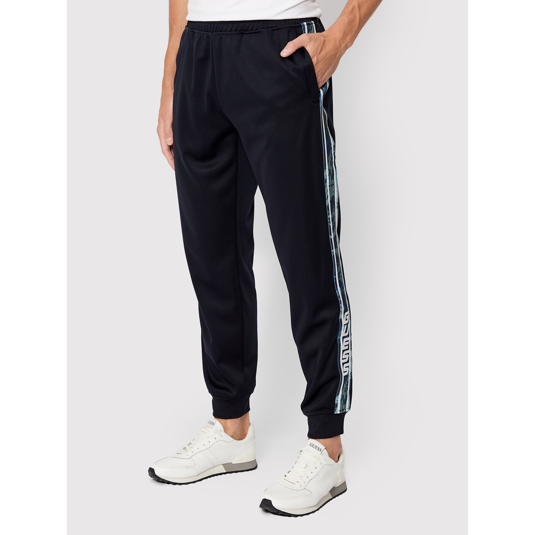 Guess Долнище анцуг Z2YB04 KB6R2 Тъмносин Regular Fit - Pepit.bg