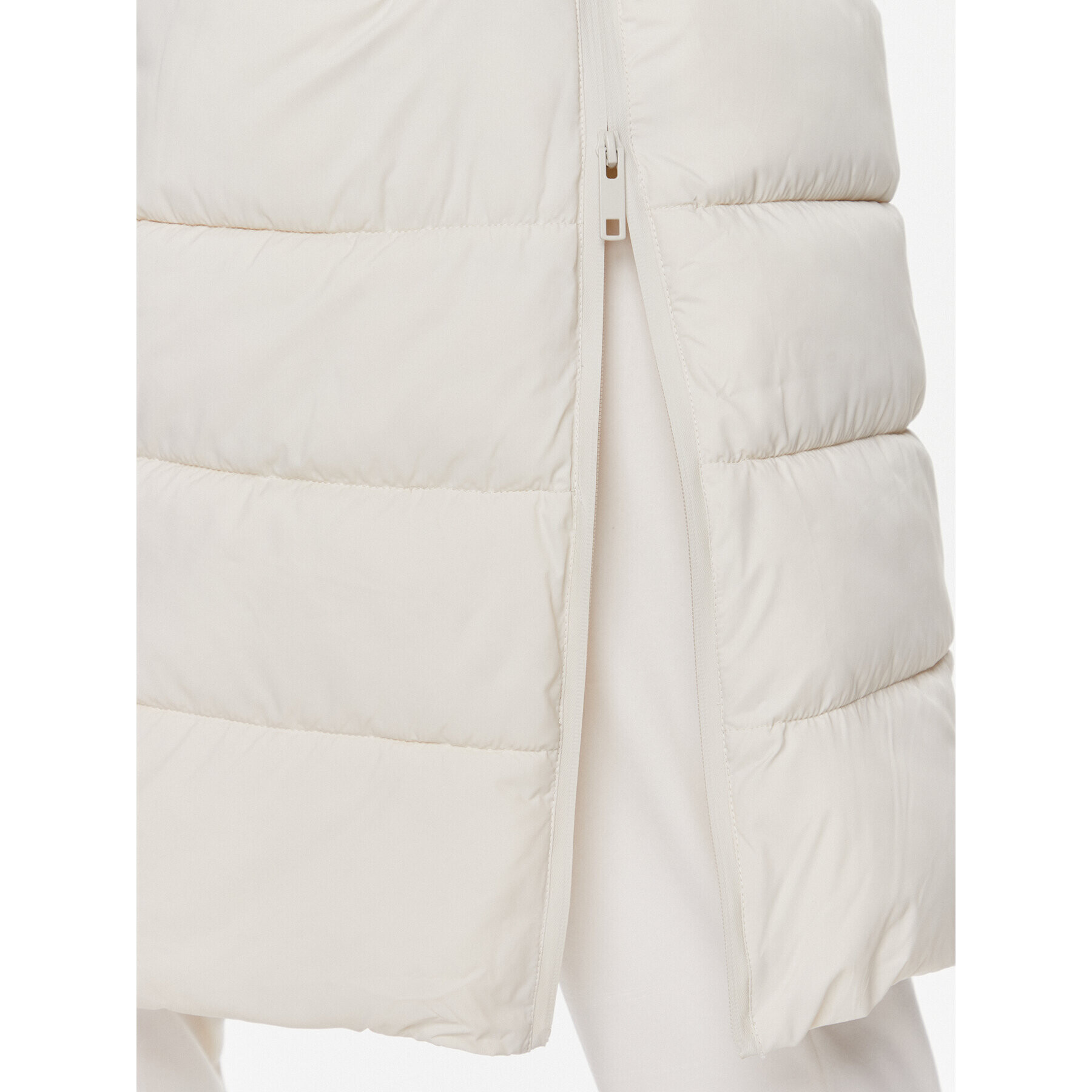 Guess Елек Breana V4RL01 WFYE2 Бял Regular Fit - Pepit.bg