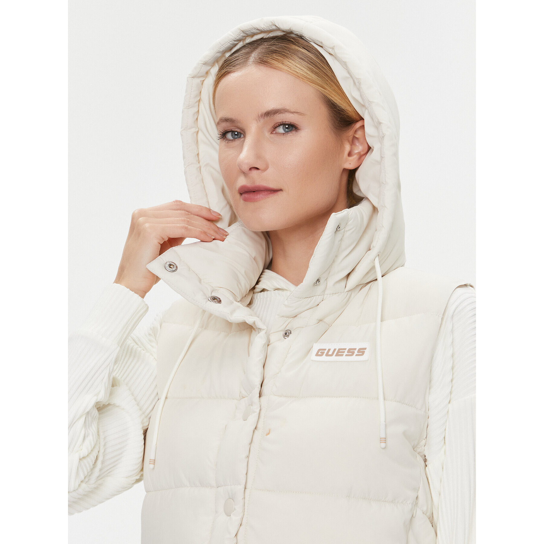 Guess Елек Breana V4RL02 WFYE2 Бял Regular Fit - Pepit.bg