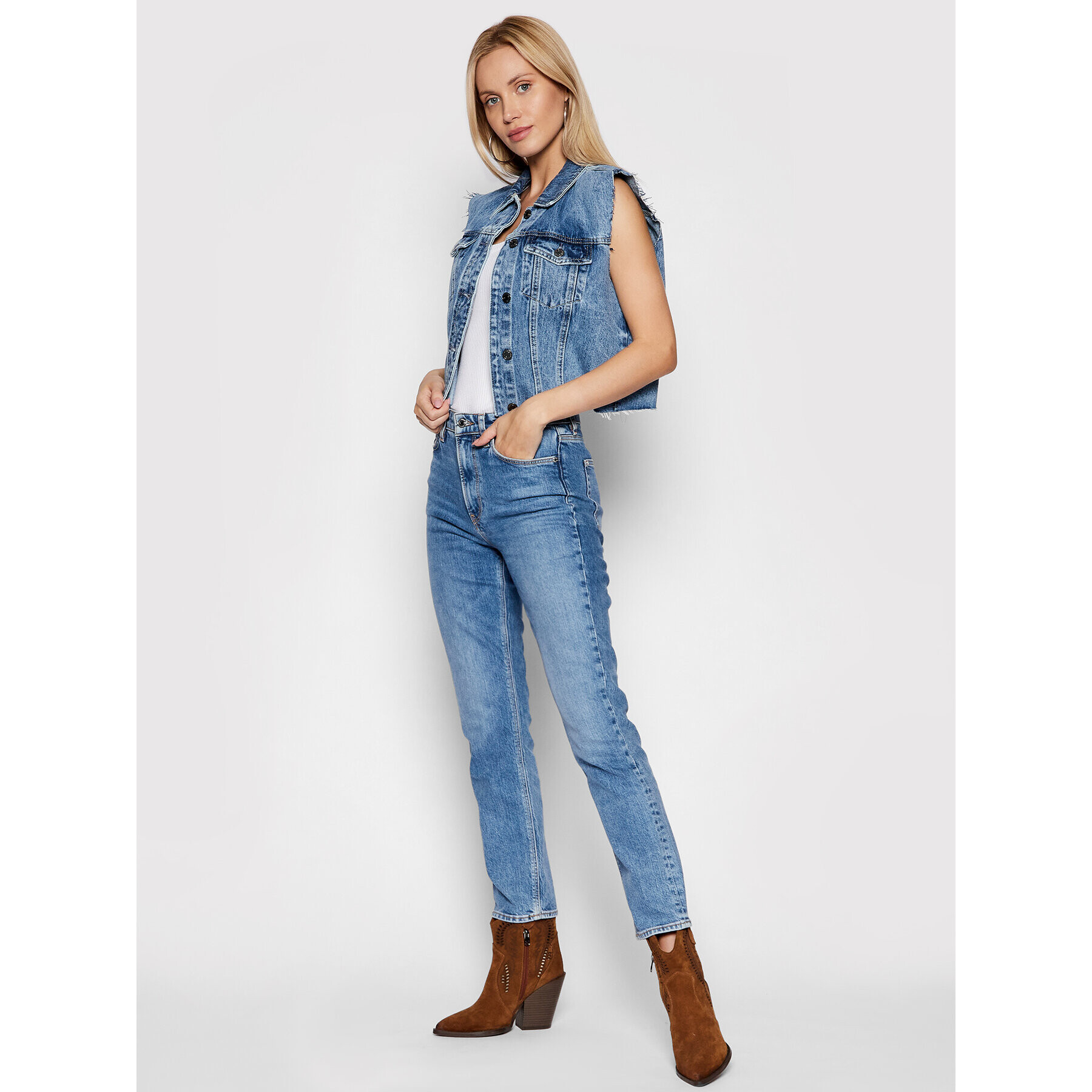 Guess Елек W1GN17 D3P32 Син Slim Fit - Pepit.bg