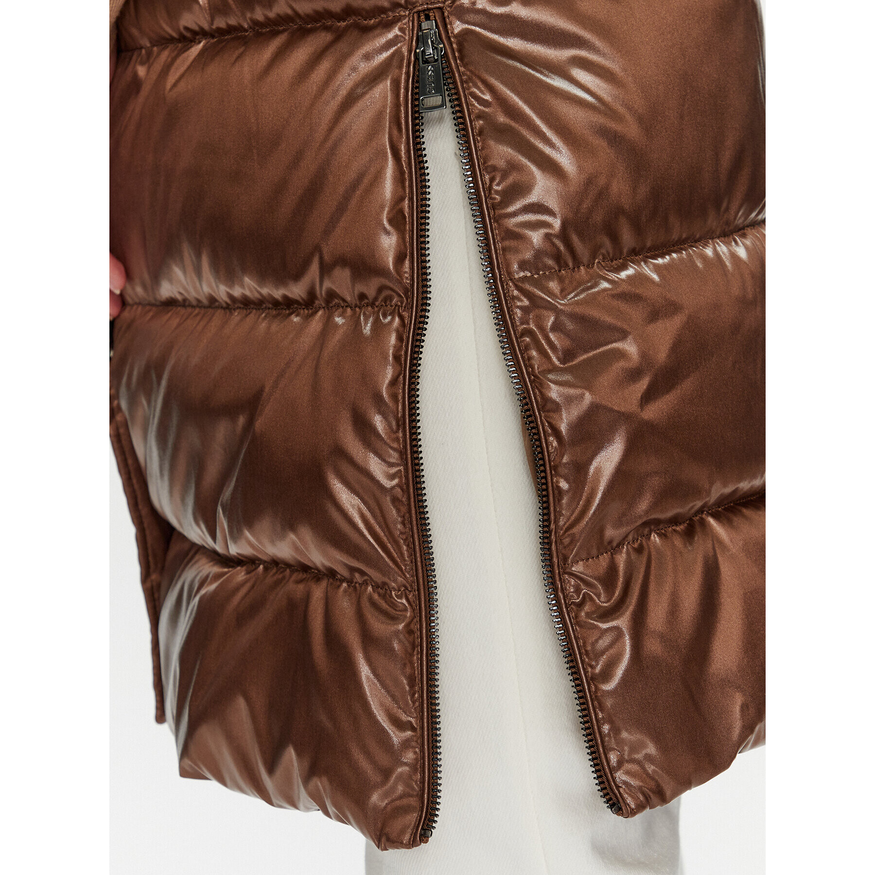 Guess Елек W3BN73 WFAB2 Кафяв Regular Fit - Pepit.bg