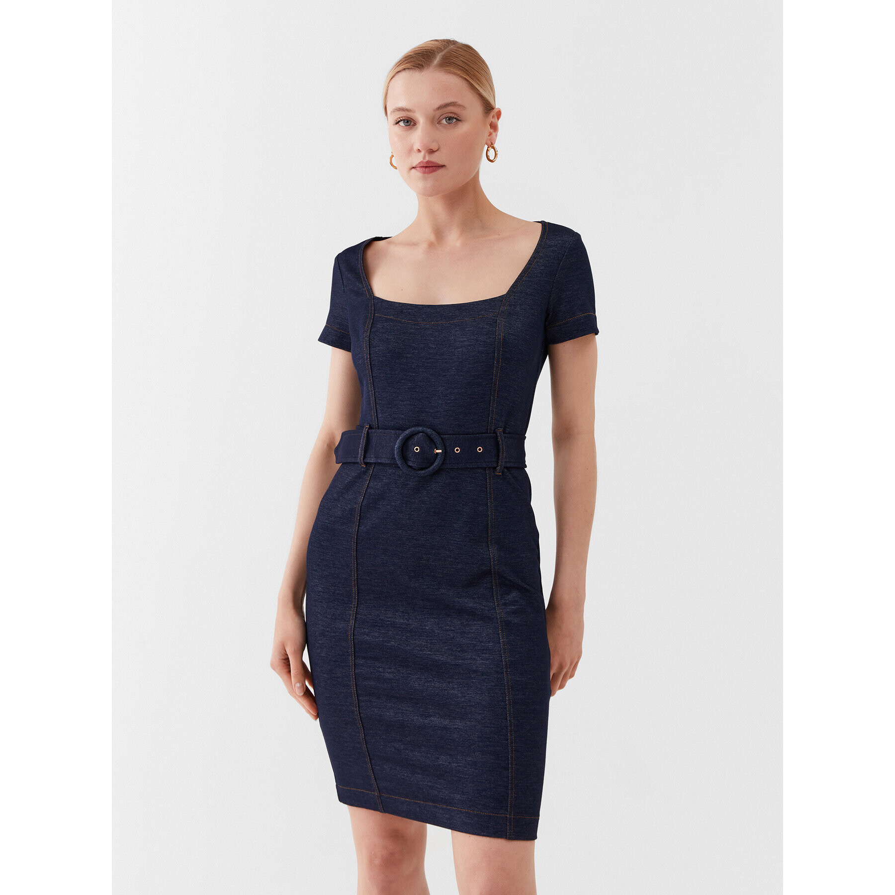 Guess Ежедневна рокля W3YK70 KBU70 Тъмносин Bodycon Fit - Pepit.bg