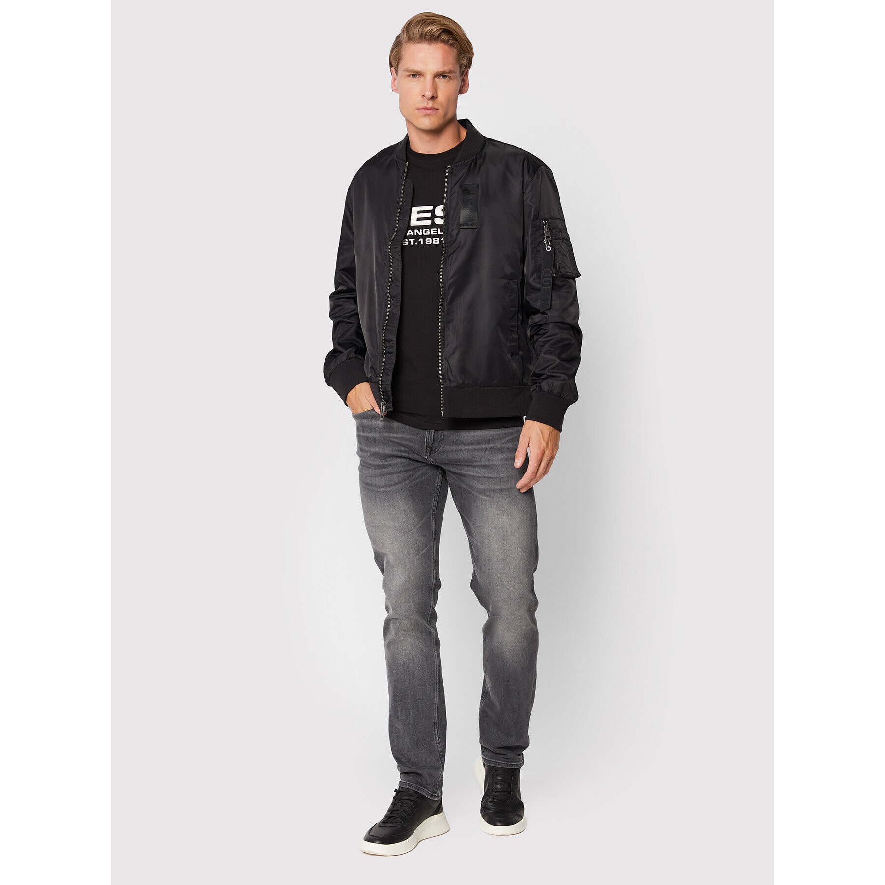 Guess Яке бомбър M2GL35 W8550 Черен Regular Fit - Pepit.bg