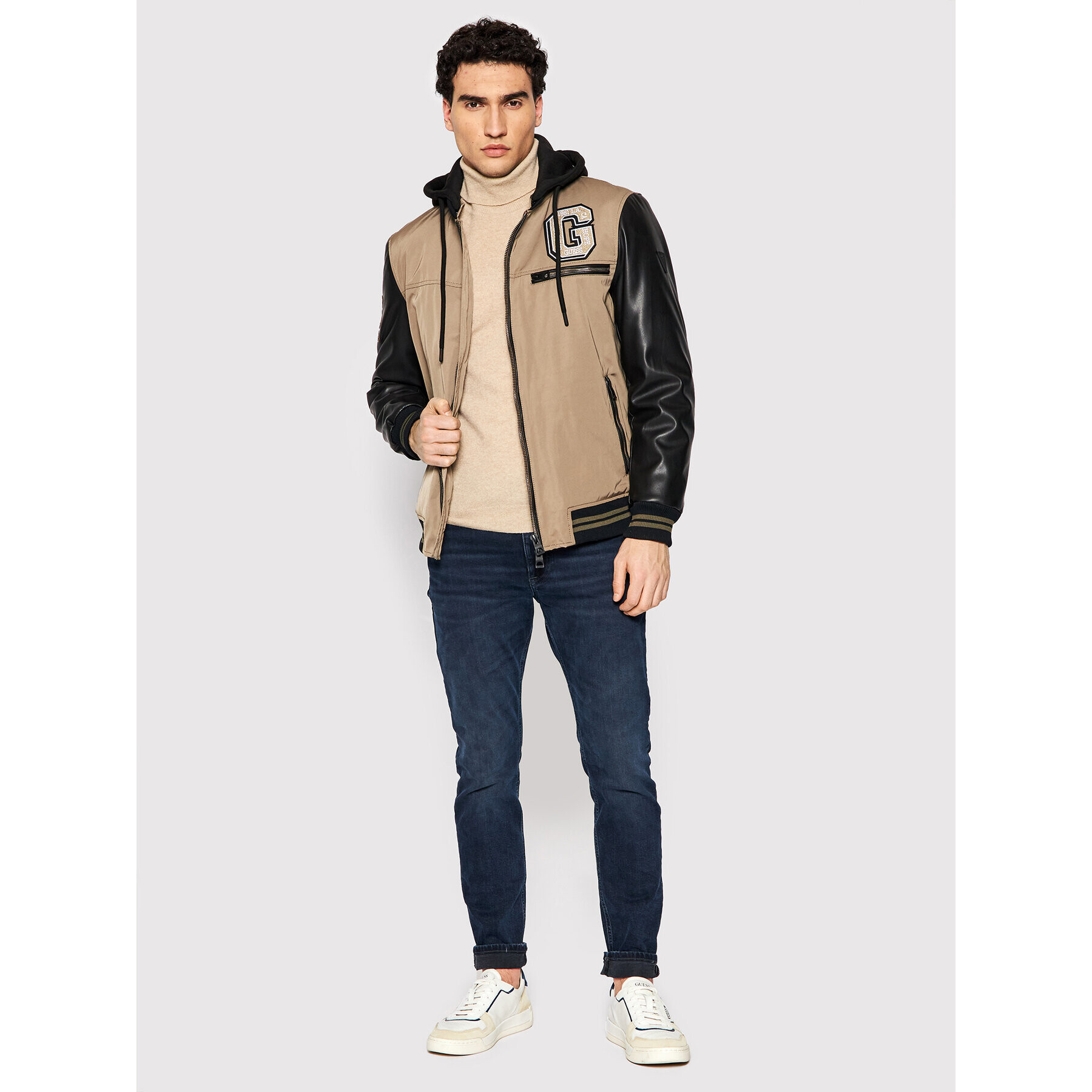 Guess Яке бомбър M2RL87 WED20 Бежов Regular Fit - Pepit.bg